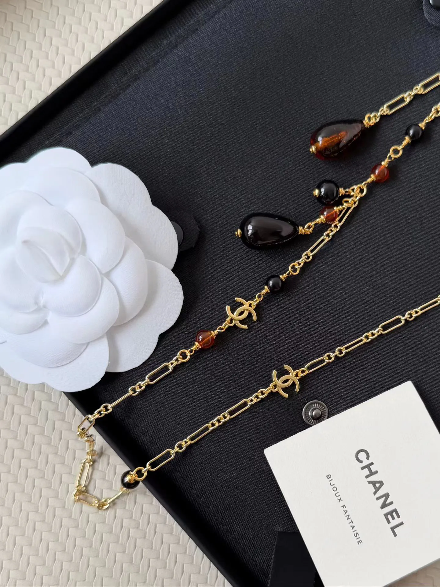 Бижутерия Chanel 18122616
