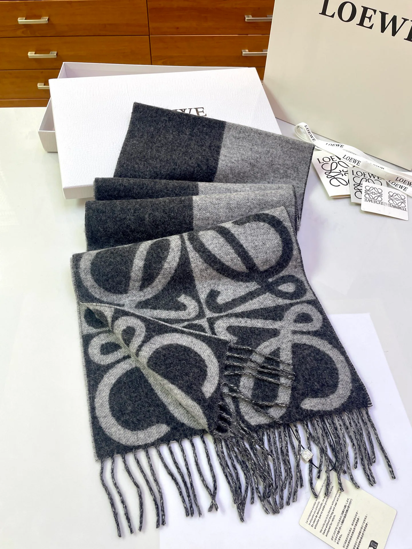 Шарфы Loewe 18039987
