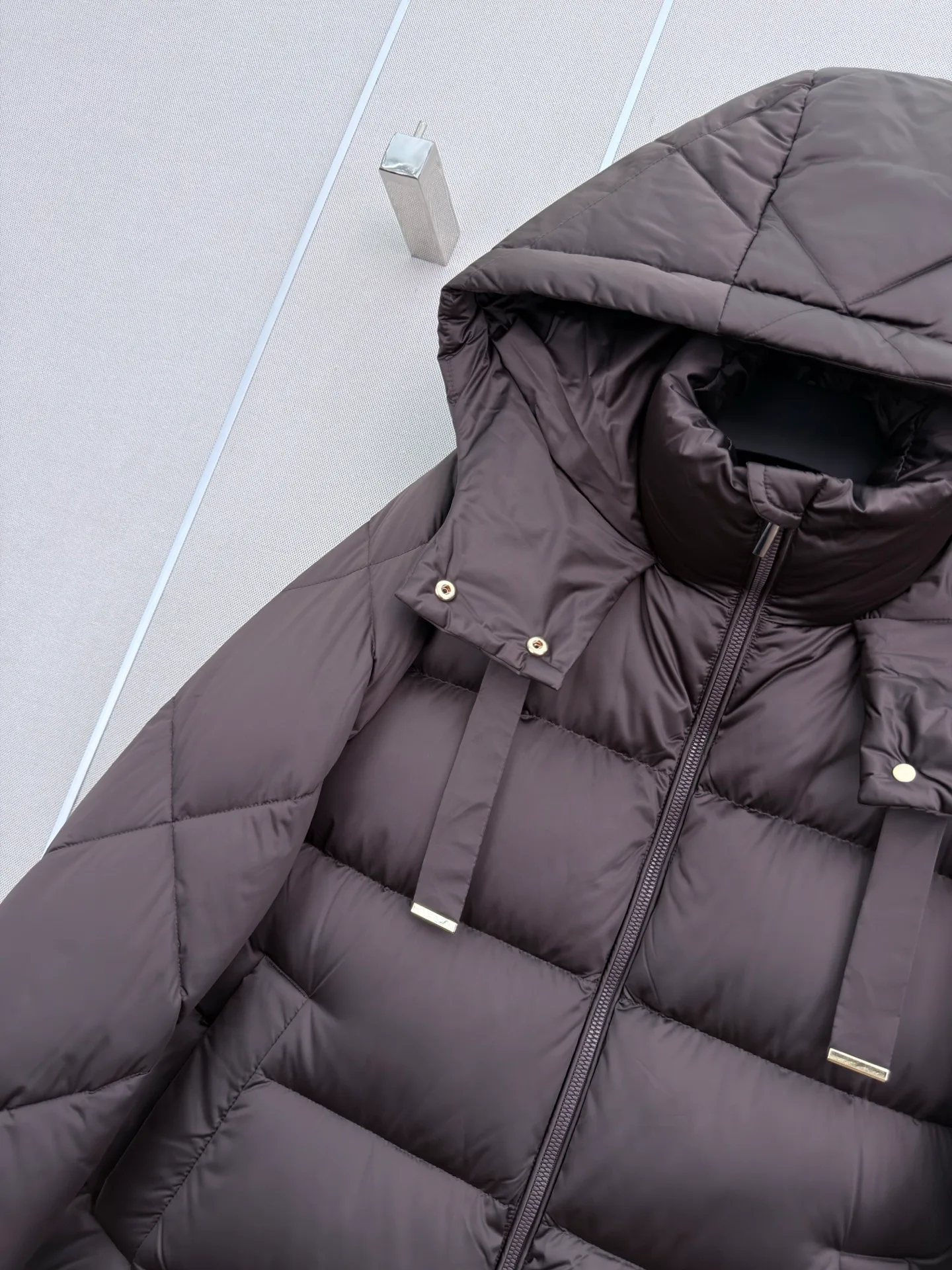 Куртки И Пуховики Женские Max Mara 18325792