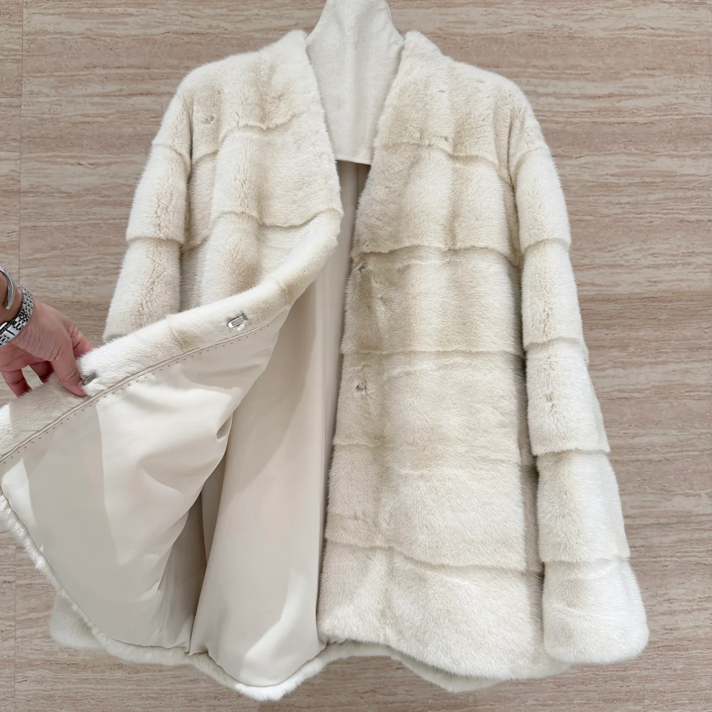 Шубы Женские Christian Dior 2772800