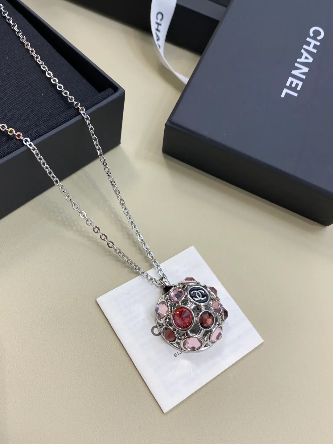 Бижутерия Chanel 17843089