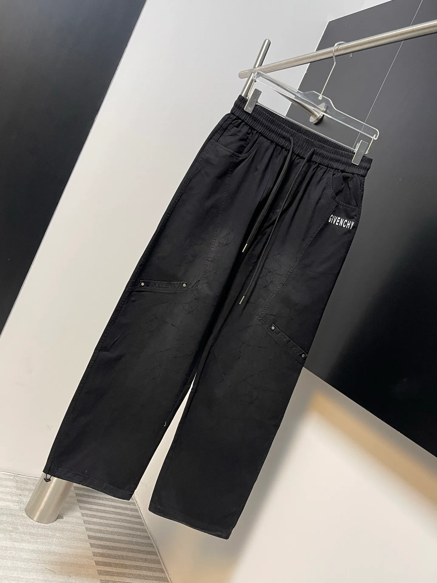 Брюки Мужские Givenchy 11877956