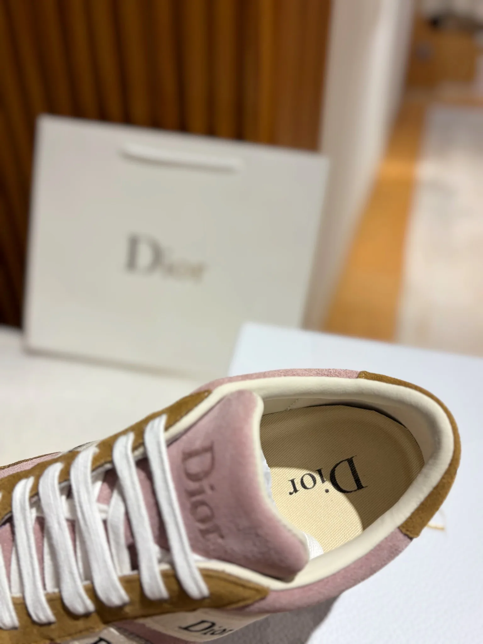 Кроссовки Женские Christian Dior 18419410