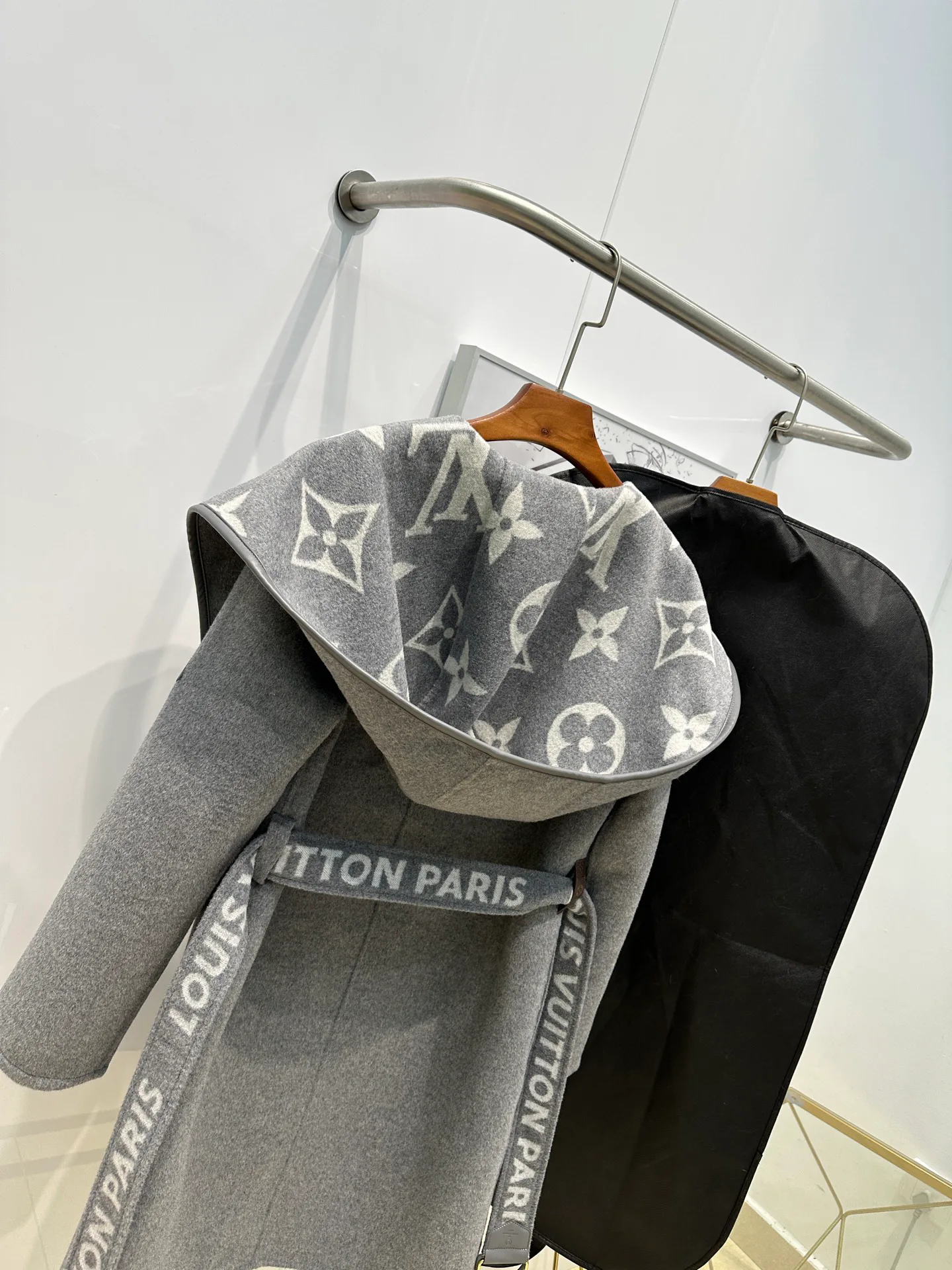 Пальто Женские Louis Vuitton 669813