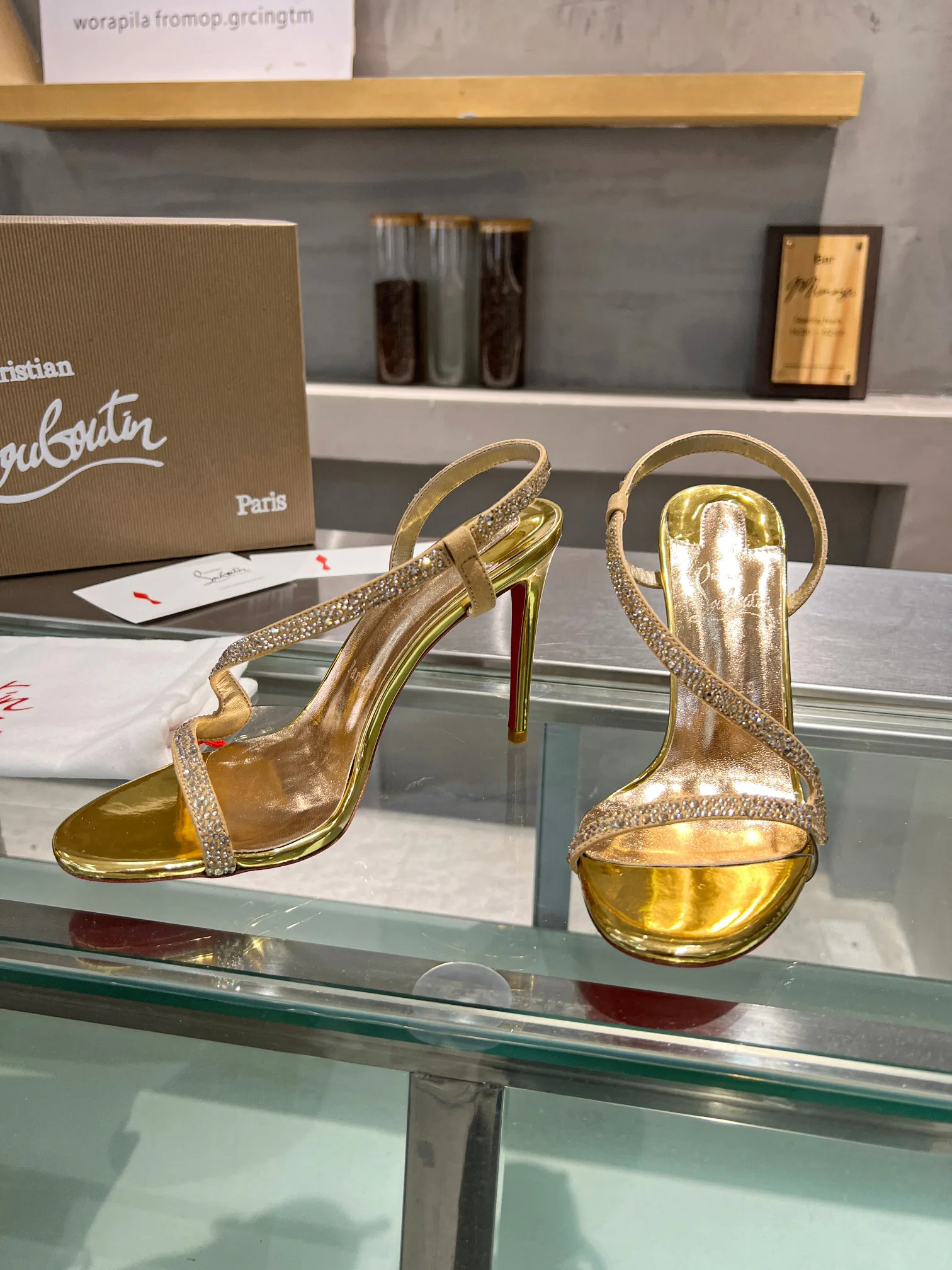 Босоножки Женские Christian Louboutin 14961