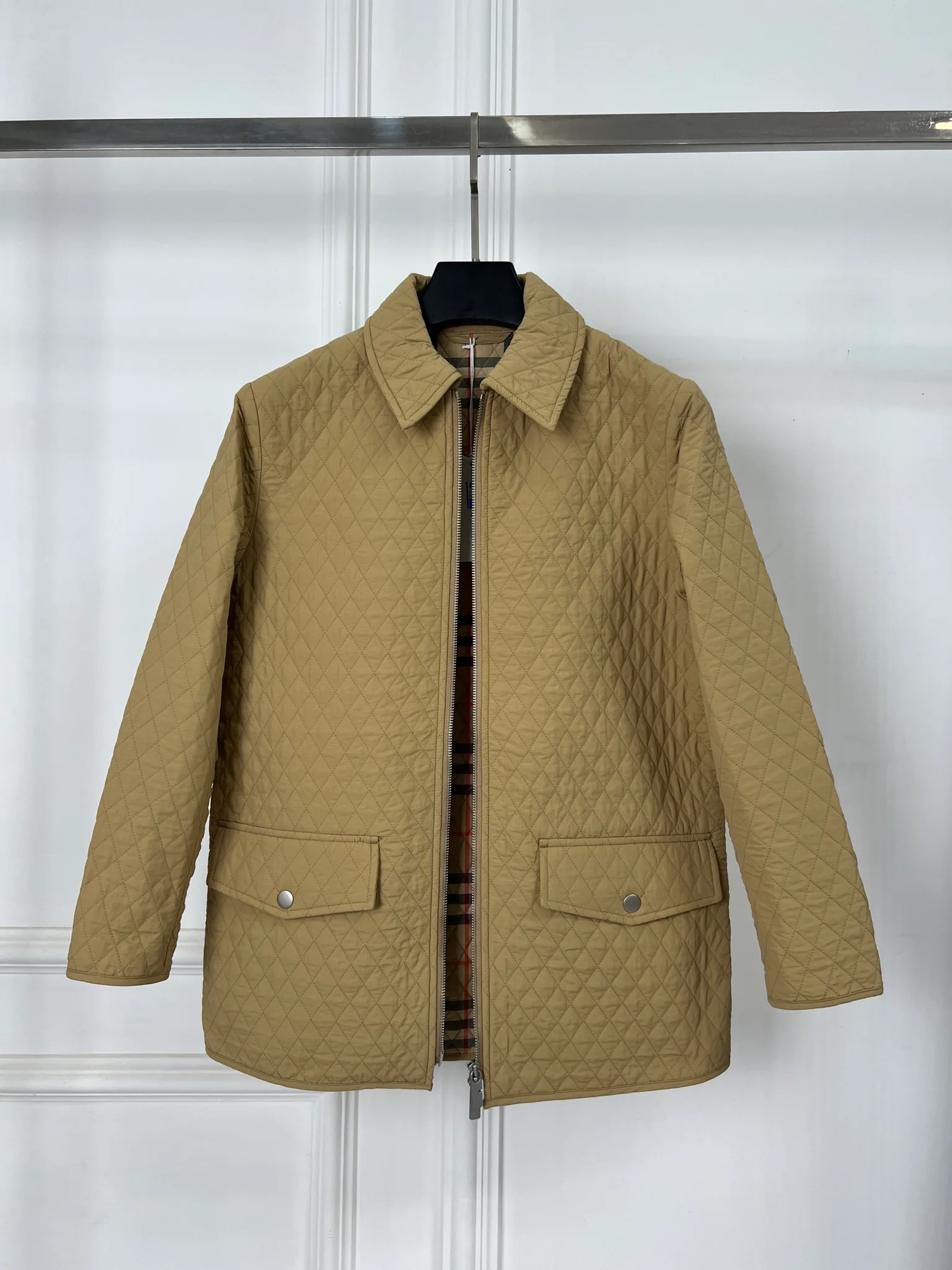 Куртки И Пуховики Женские Burberry 10898923