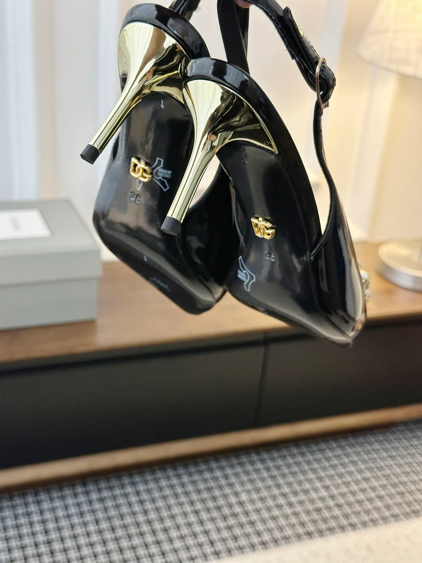 Босоножки Женские Dolce & Gabbana 11449606