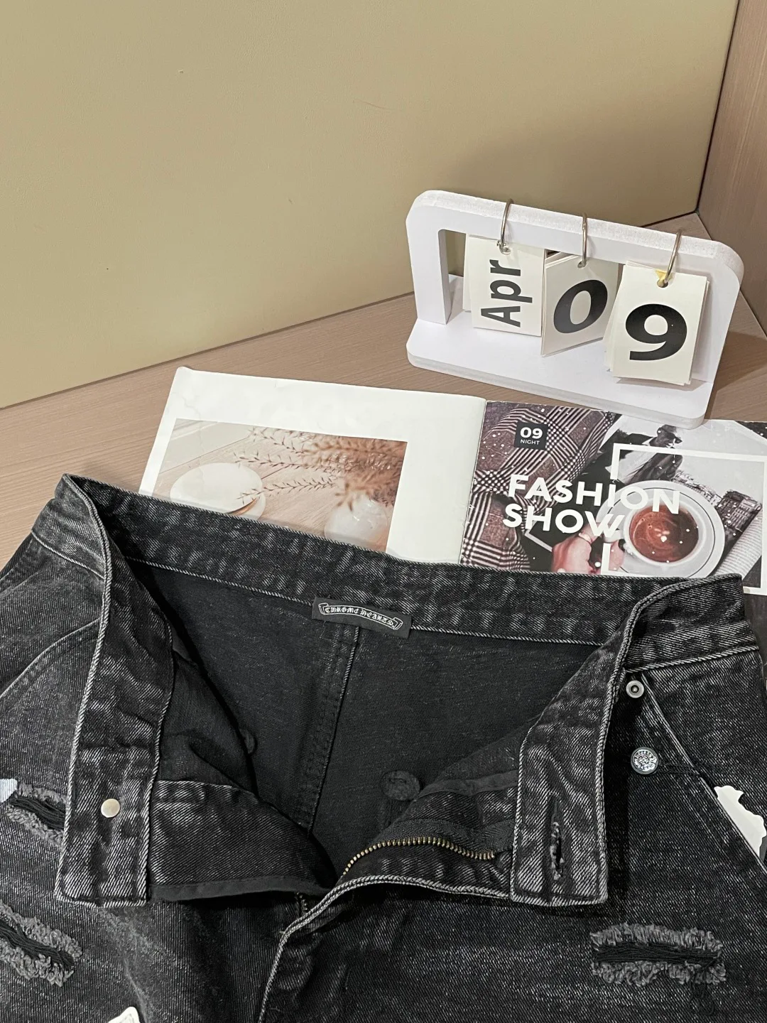 Джинсы Женские Chrome Hearts 13479671