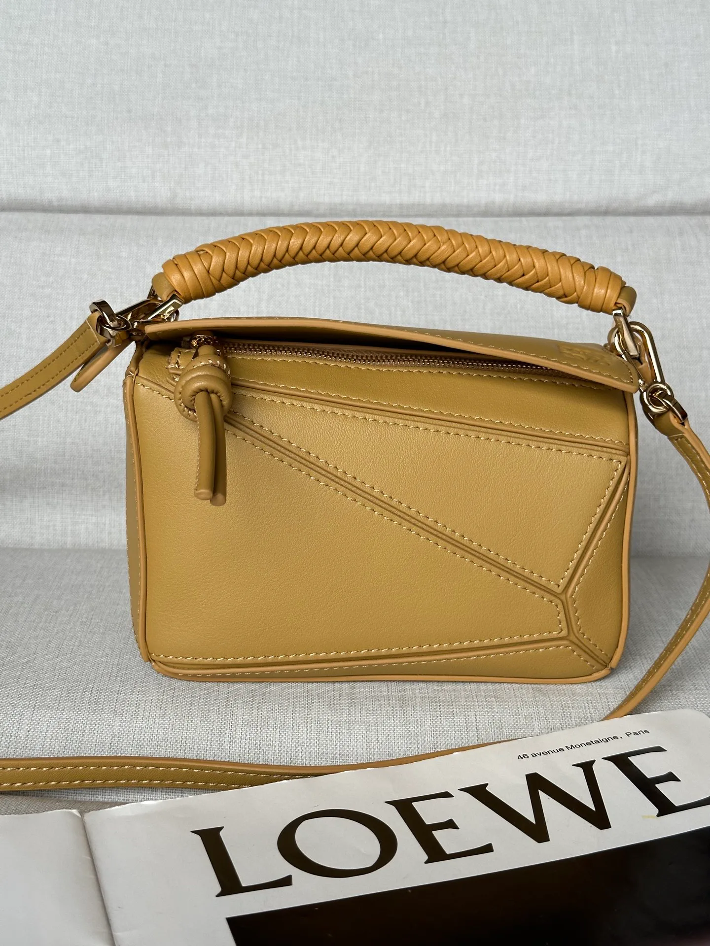 Классические Сумки Женские Loewe 11621876