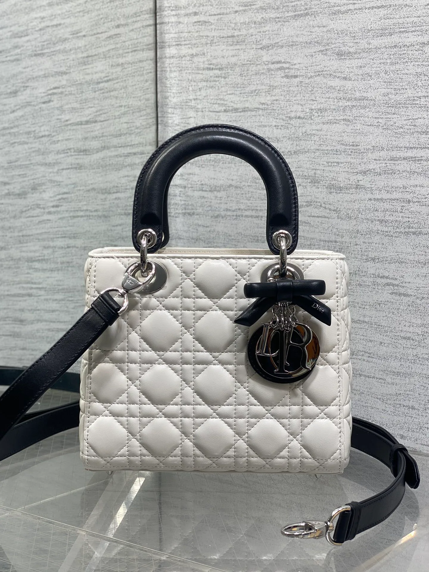 Классические Сумки Женские Christian Dior 17795011