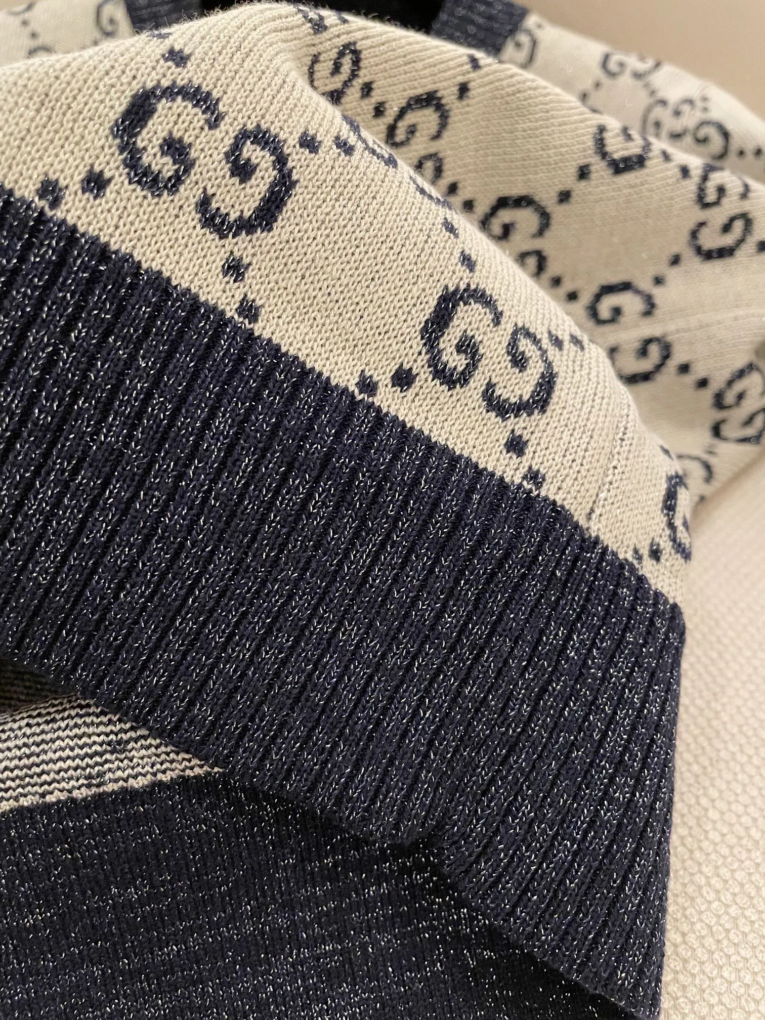 Джемперы И Свитеры Женские Gucci 16557