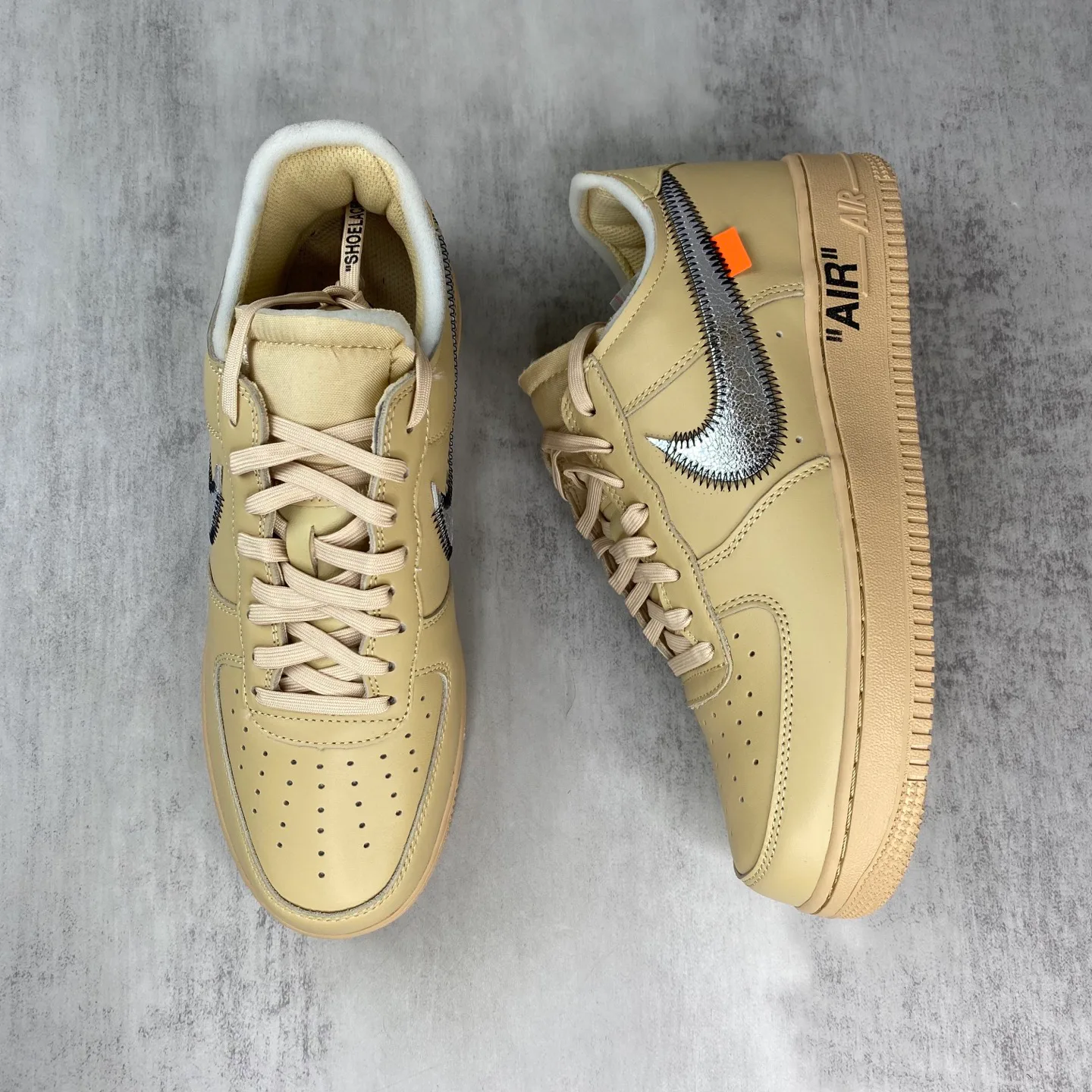 Кроссовки Женские Off-White 5912636