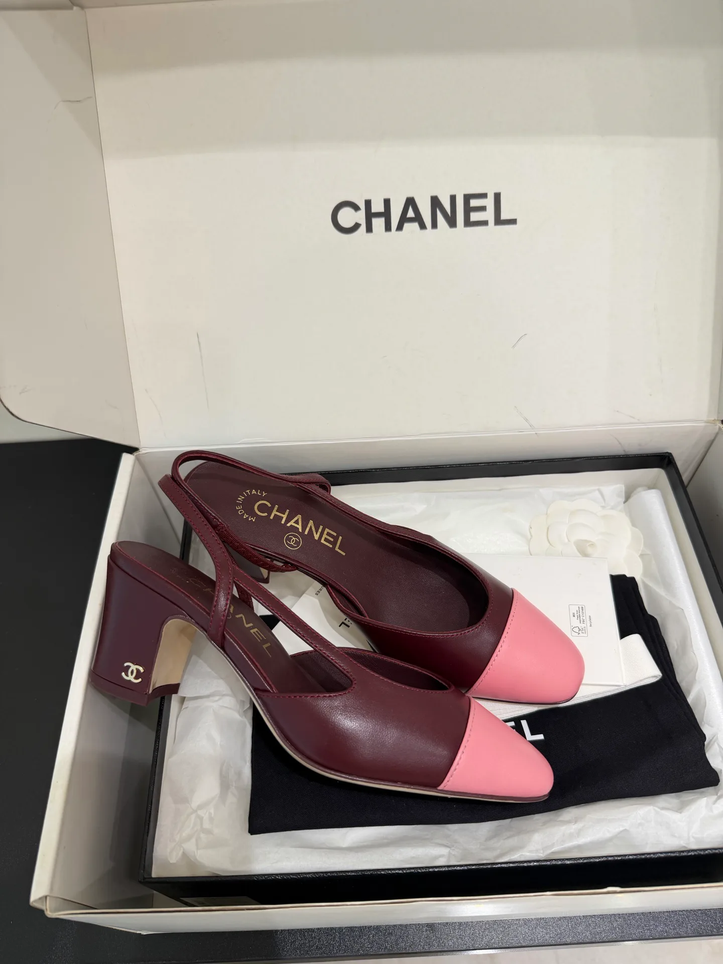 Босоножки Женские Chanel 18087714