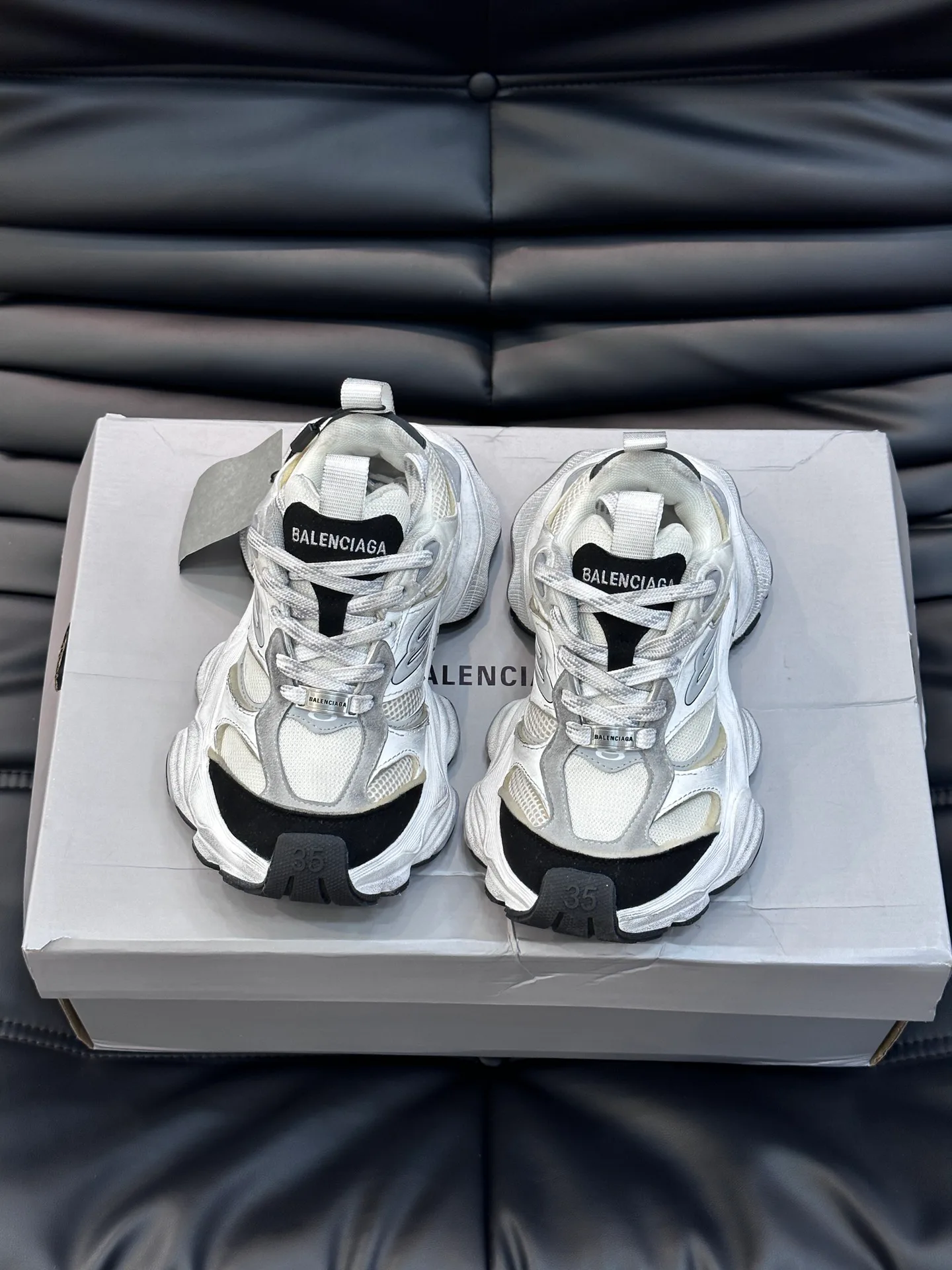 Кроссовки Женские Balenciaga 11186142