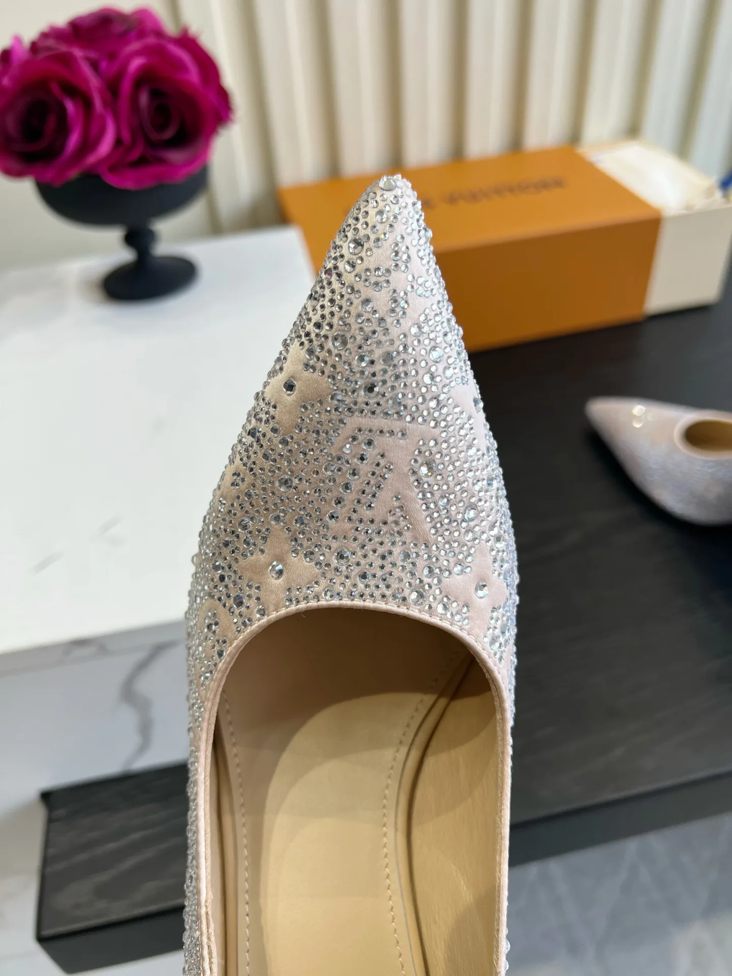 Туфли Женские Louis Vuitton 18152246