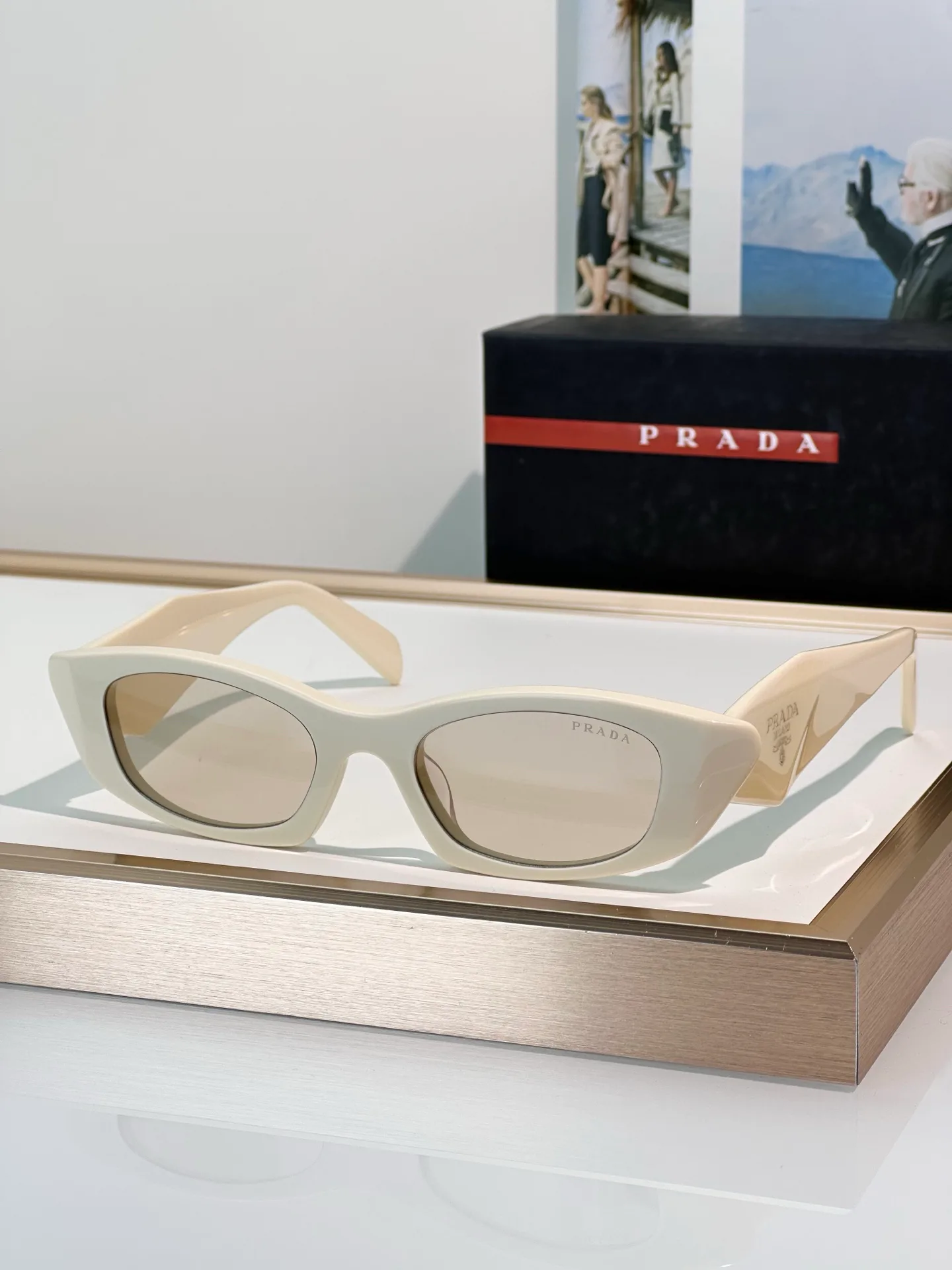 Очки Prada 13169209