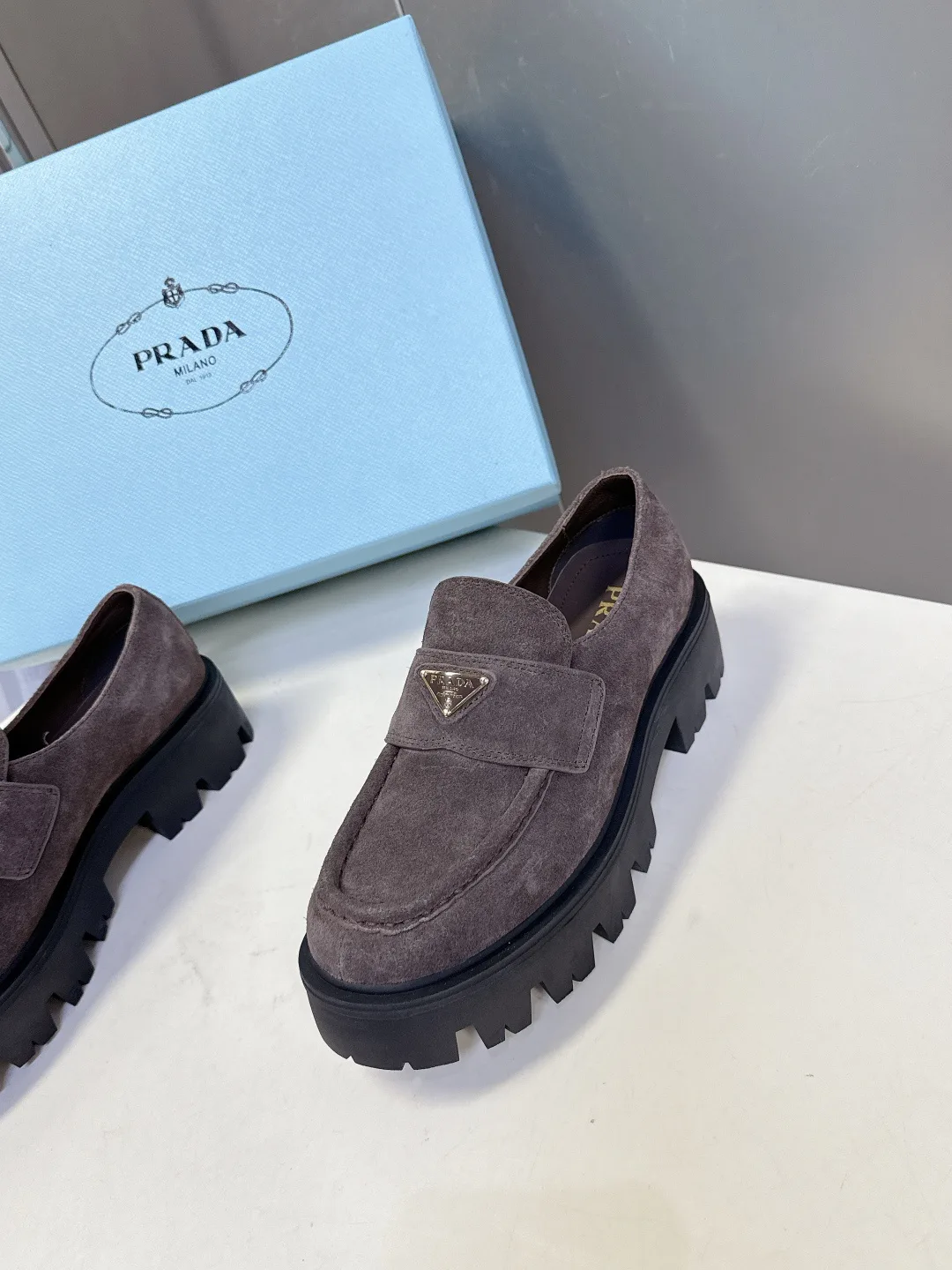 Лоферы Женские Prada 289856