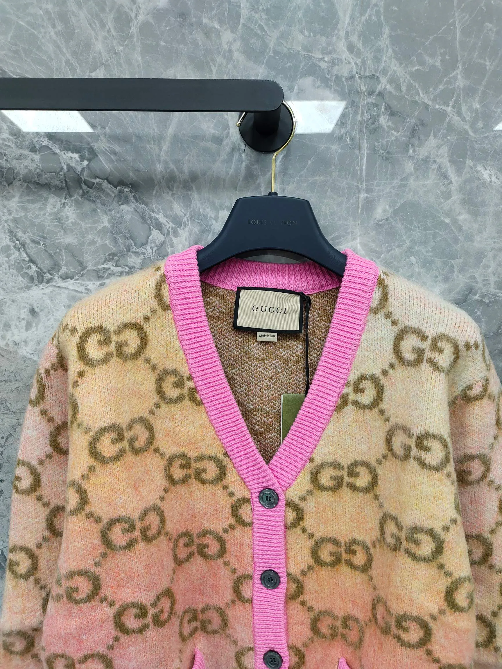Джемперы И Свитеры Женские Gucci 18417250