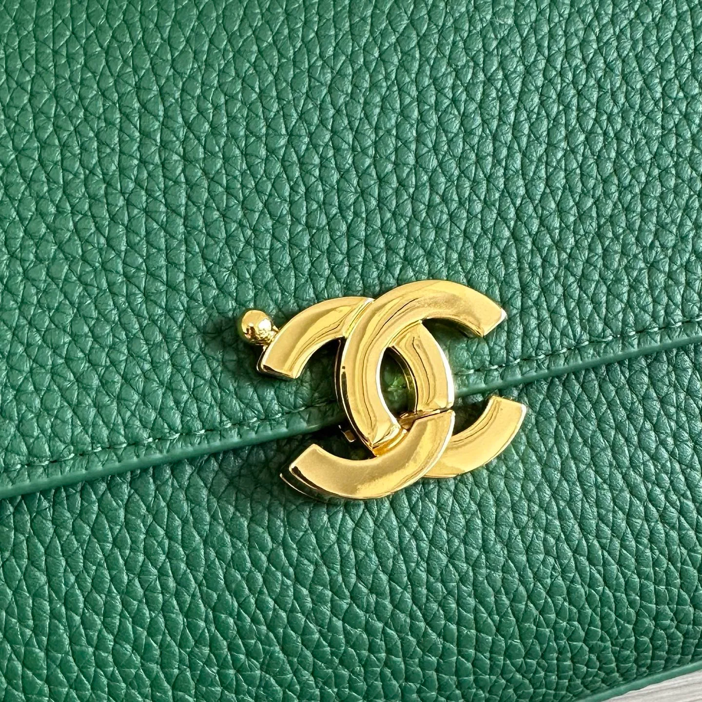 Классические Сумки Женские Chanel 18058454