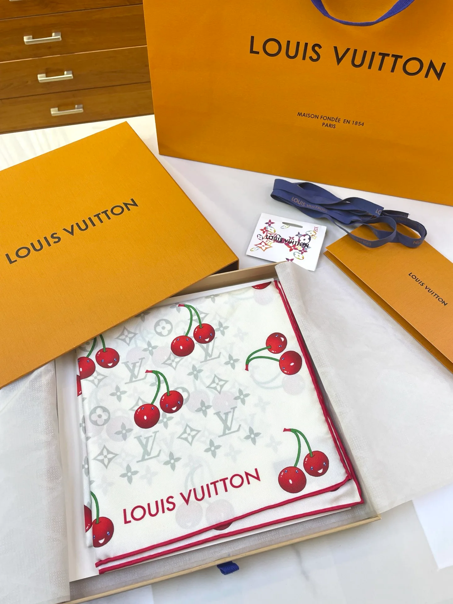 Платки Louis Vuitton 10194218