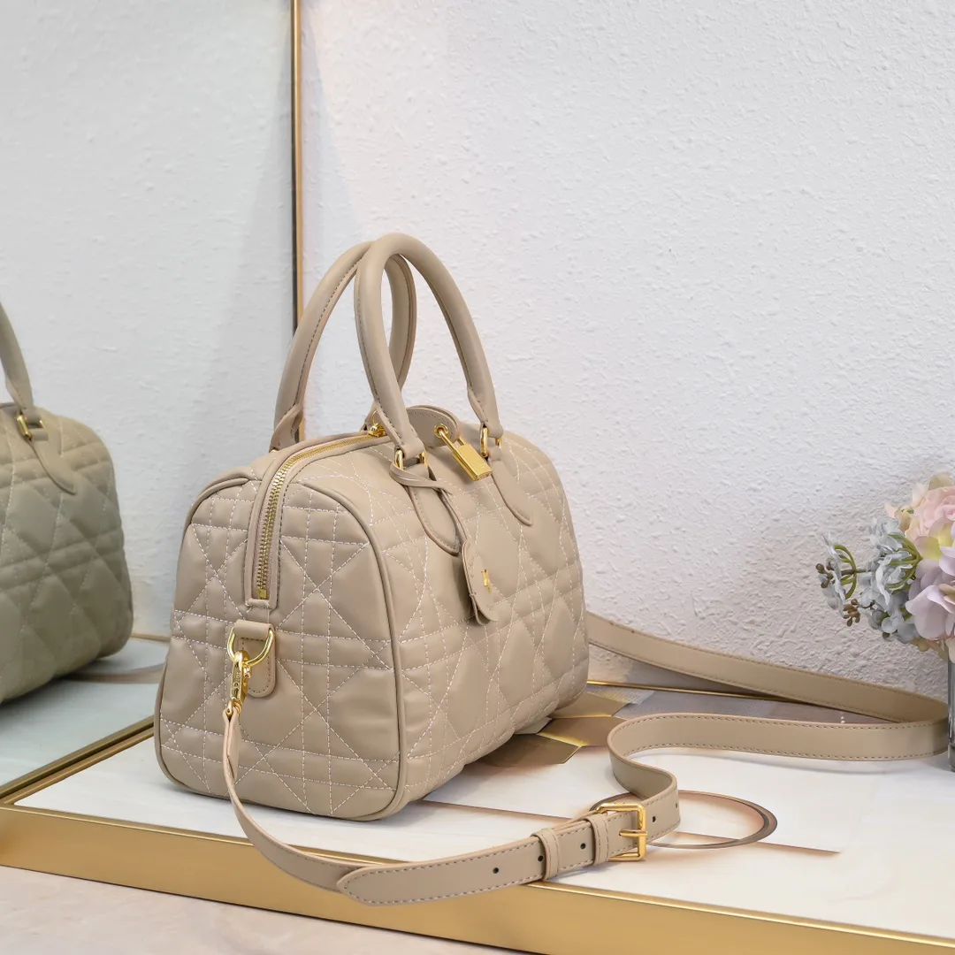 Классические Сумки Женские Christian Dior 1449454