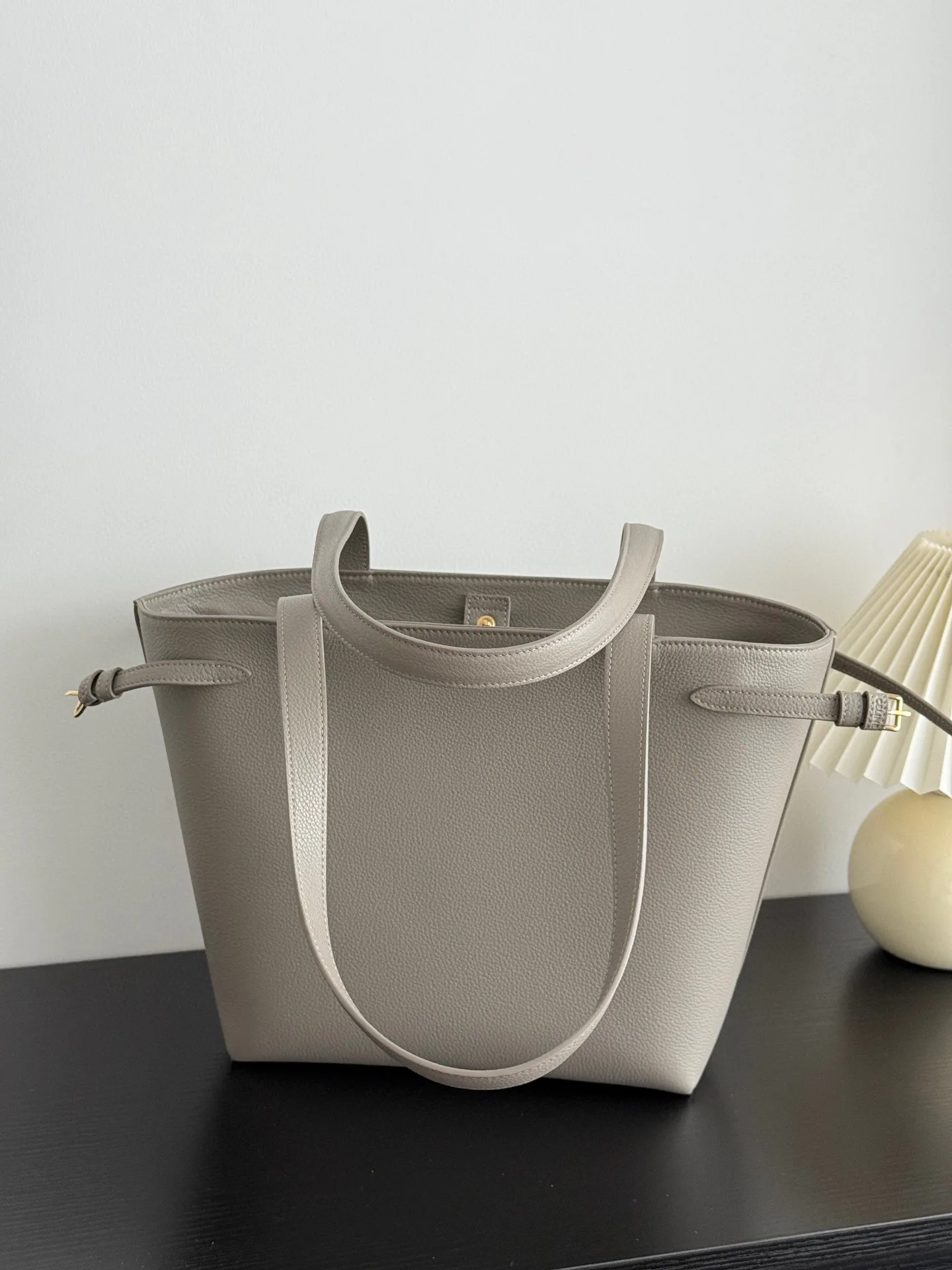 Классические Сумки Женские Celine 390345