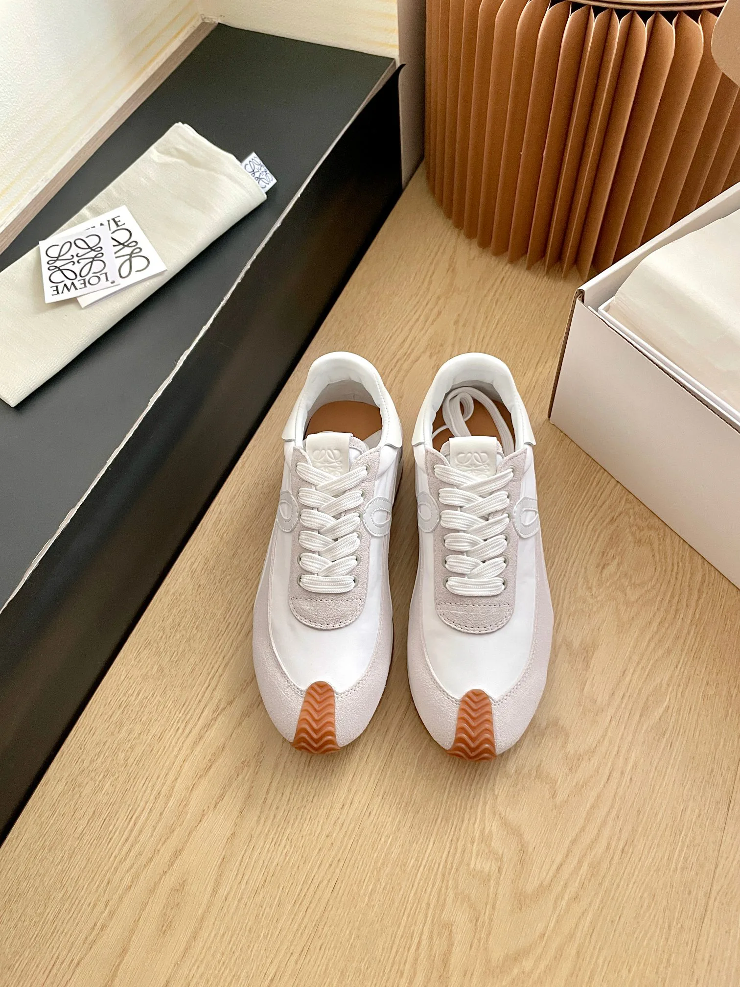 Кроссовки Женские Loewe 10822572