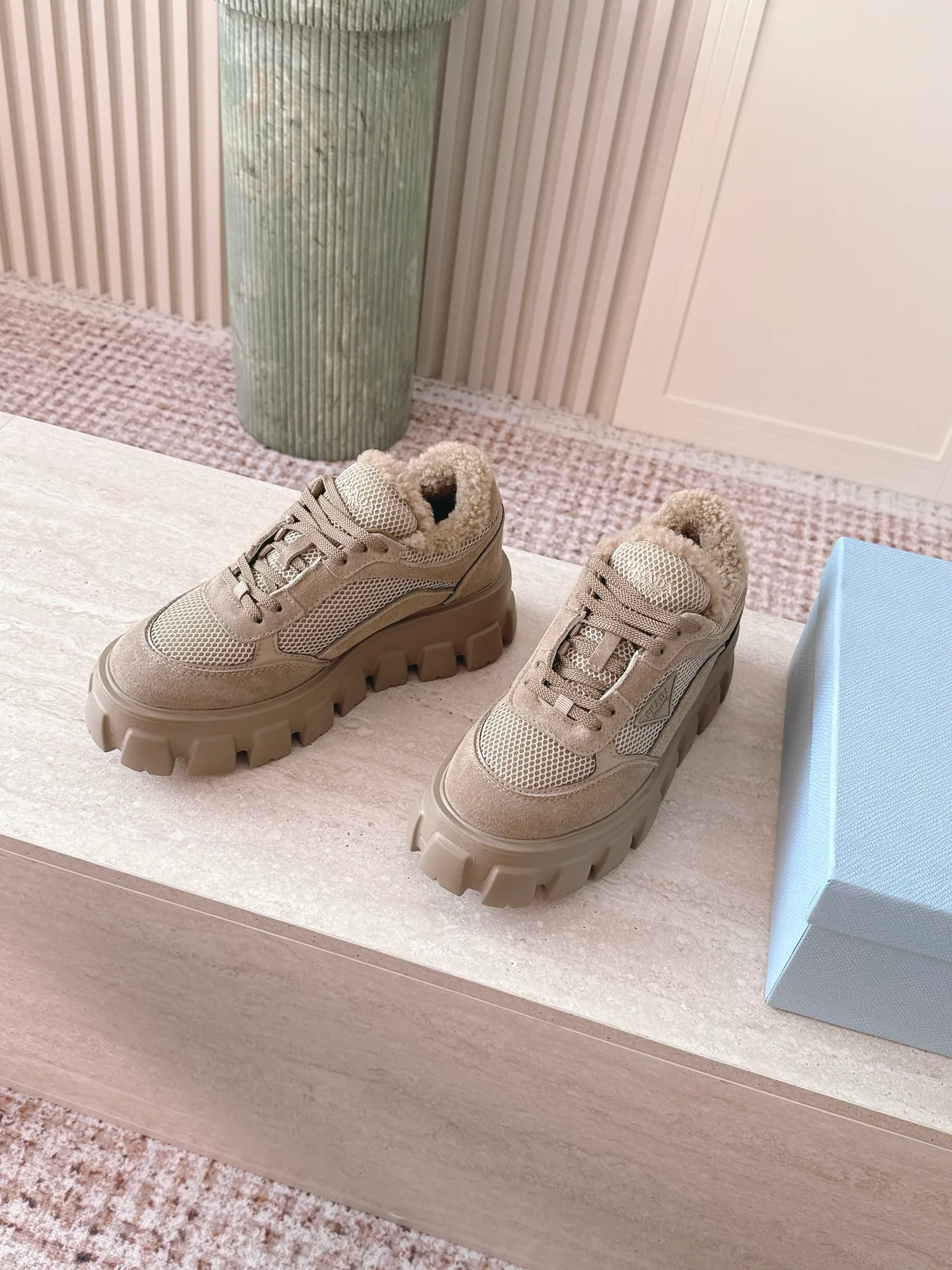Кроссовки Женские Prada 20068499