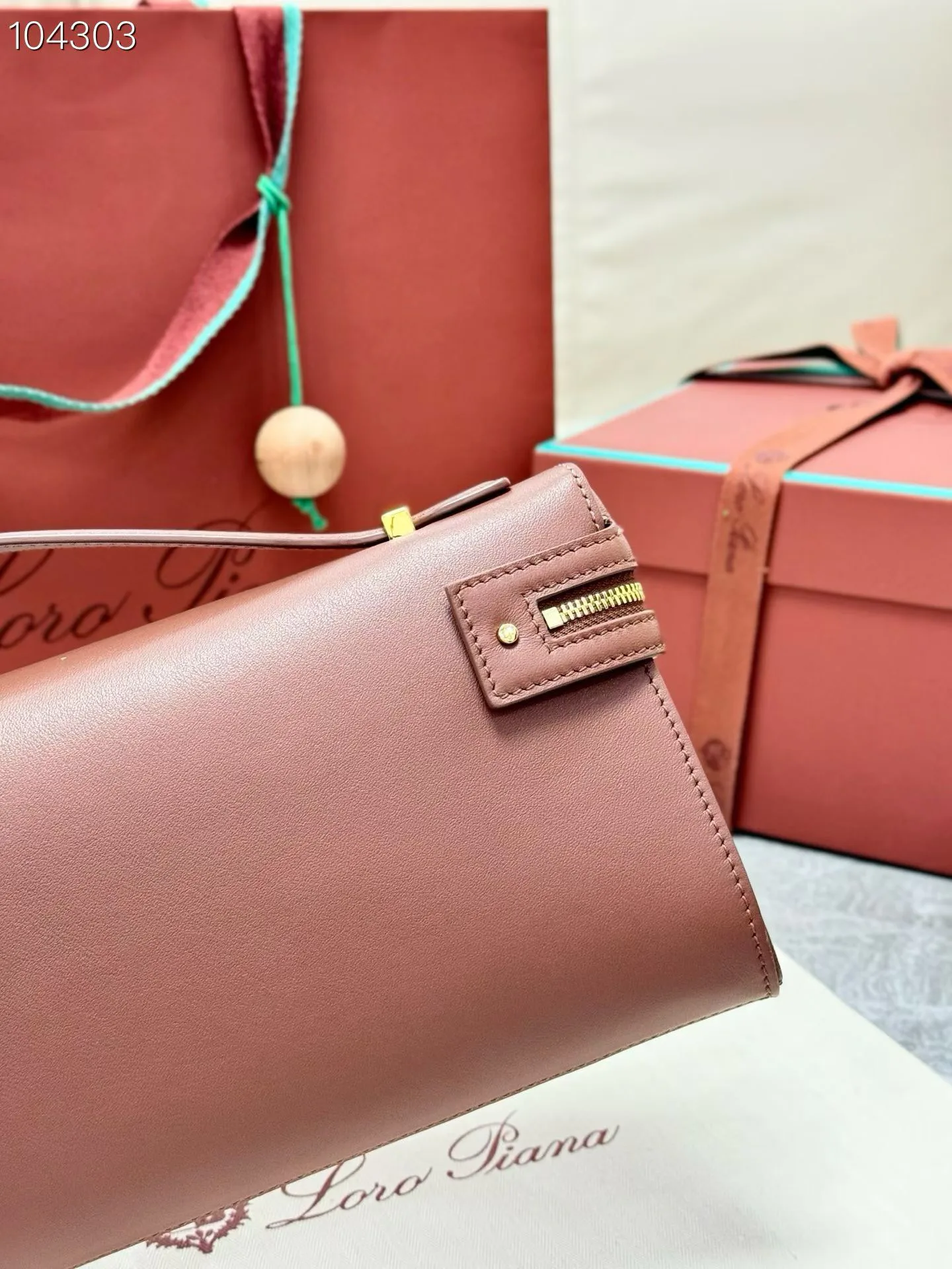 Клатчи Женские Loro Piana 1376449