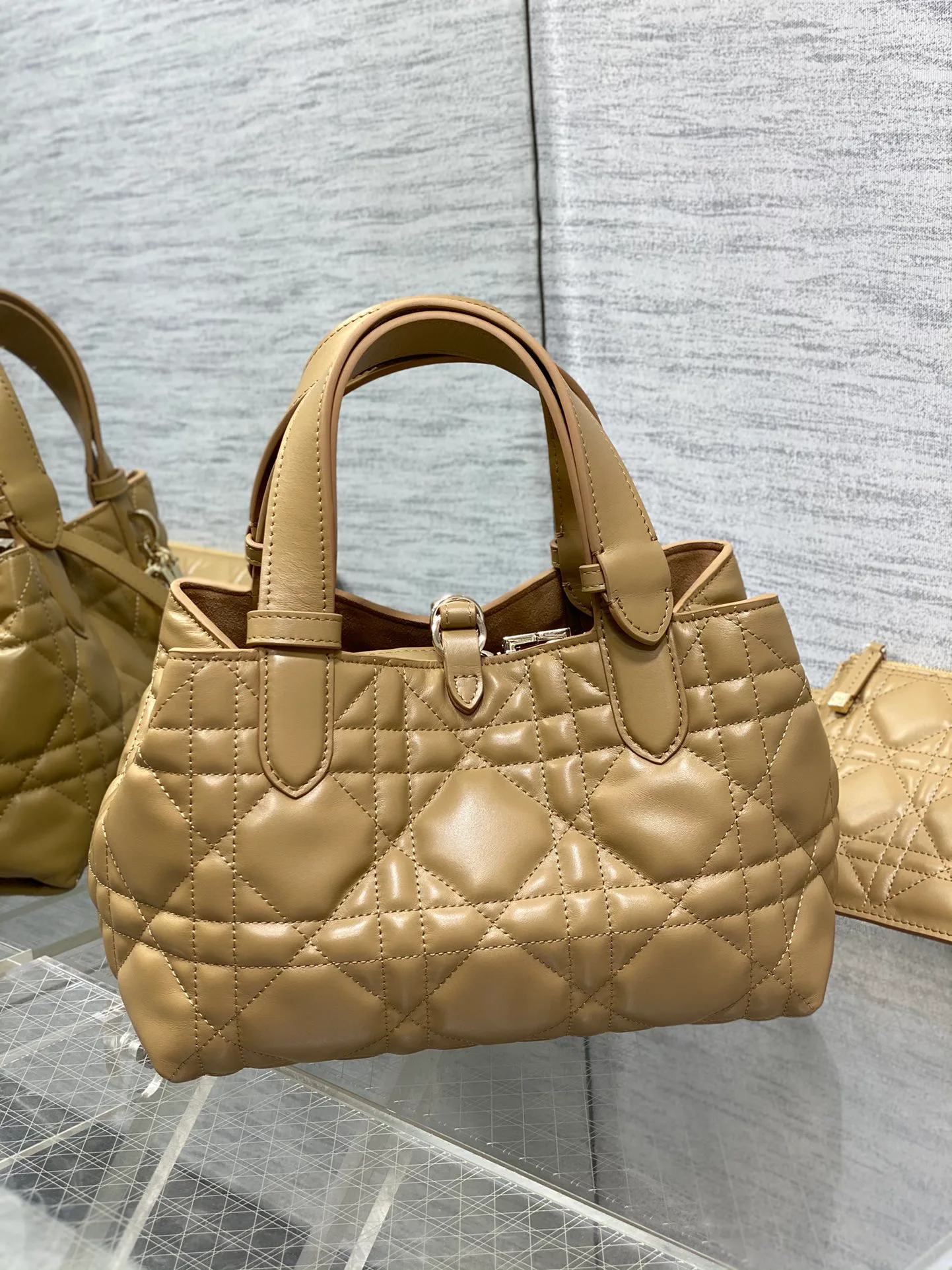 Классические Сумки Женские Christian Dior 11562710