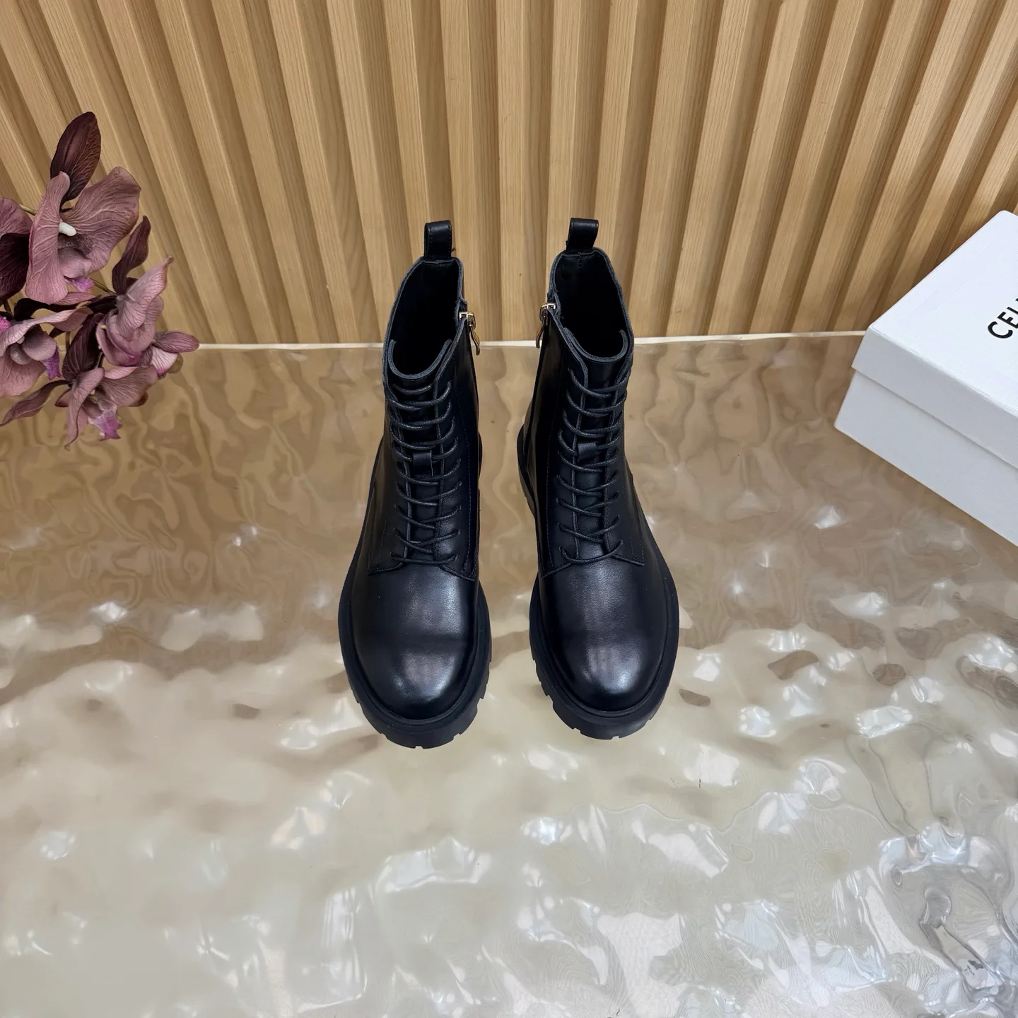 Ботинки Женские Celine 18235175