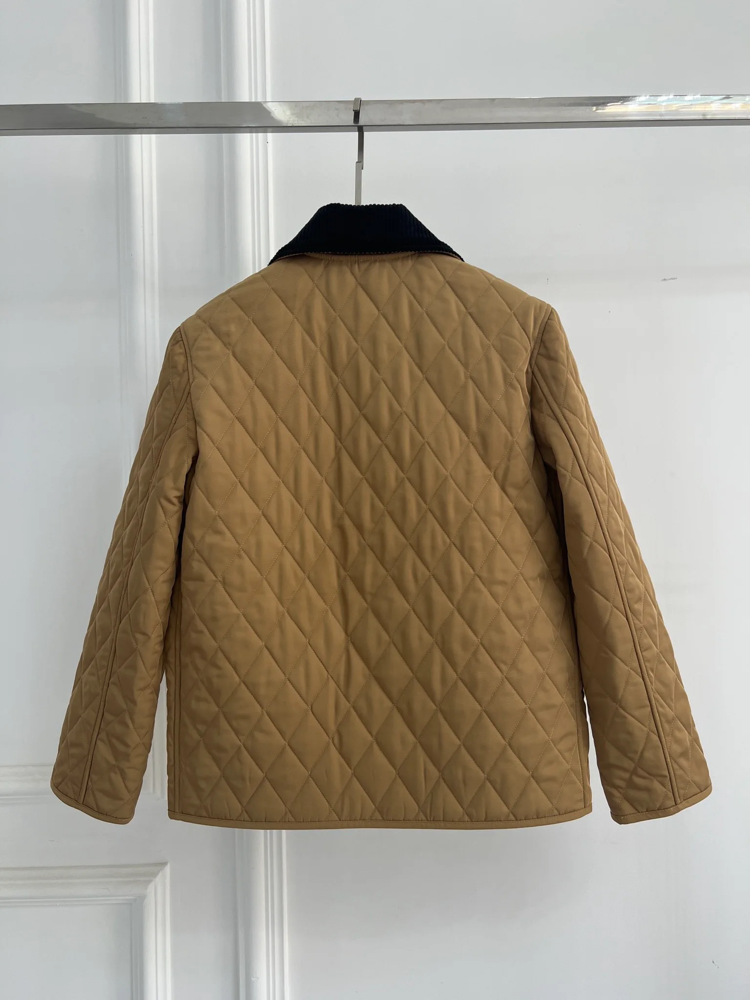 Куртки И Пуховики Женские Burberry 10898832