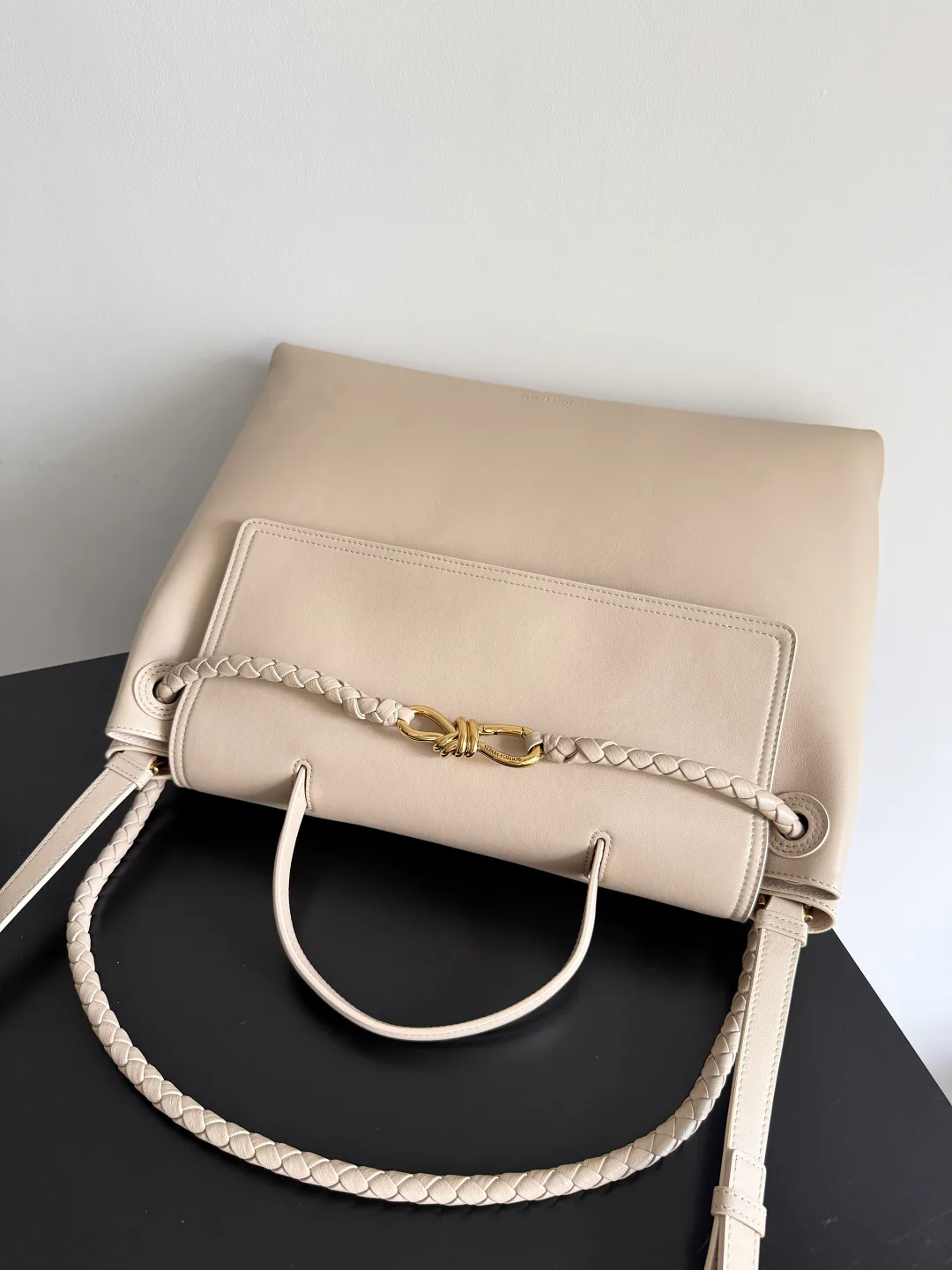 Классические Сумки Женские Bottega Veneta 16878938