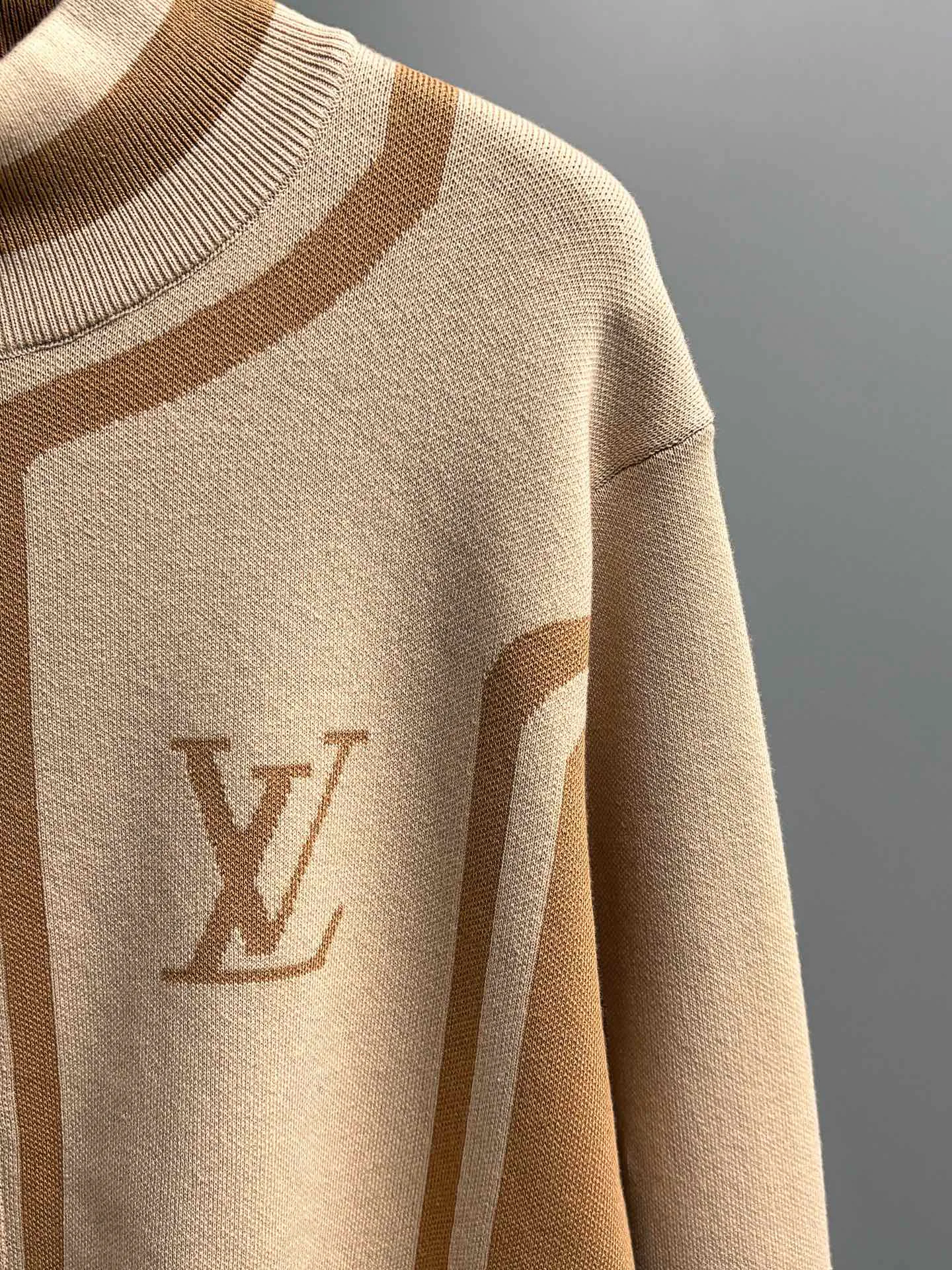 Куртки И Пуховики Мужские Louis Vuitton 380472