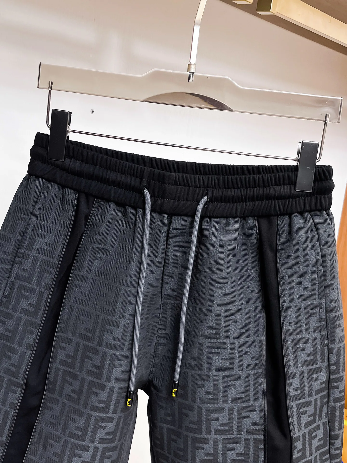 Шорты Мужские Fendi 13417586