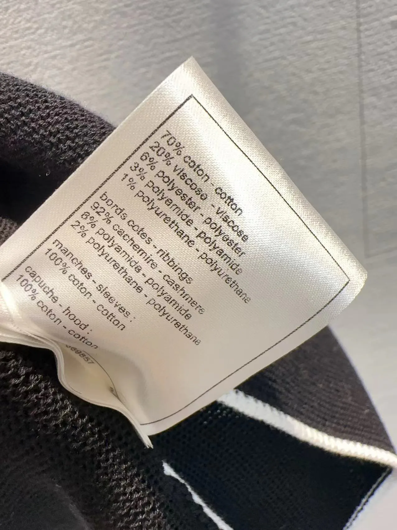 Жилеты Женские Chanel 11305884