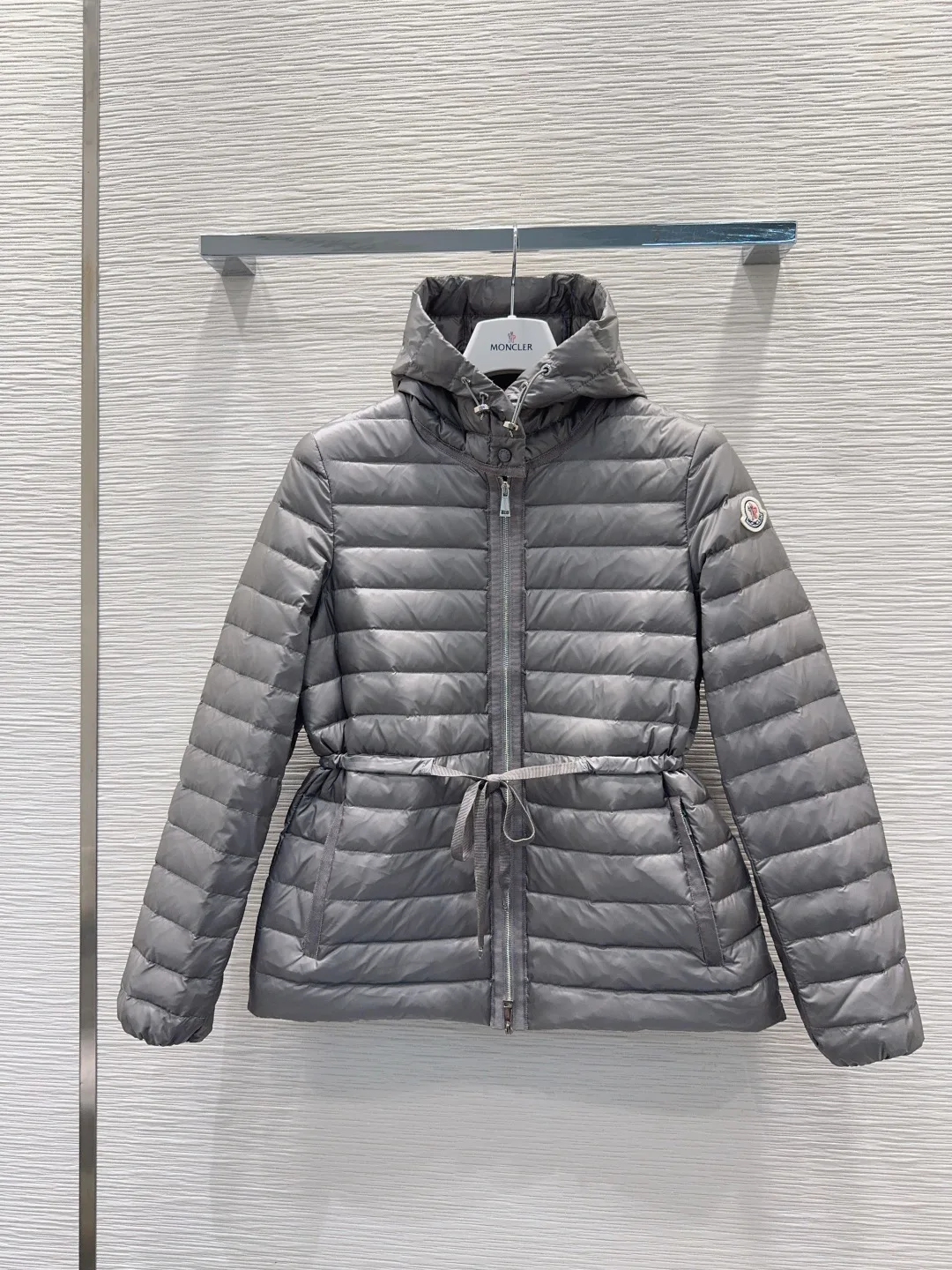 Куртки И Пуховики Женские Moncler 20100831