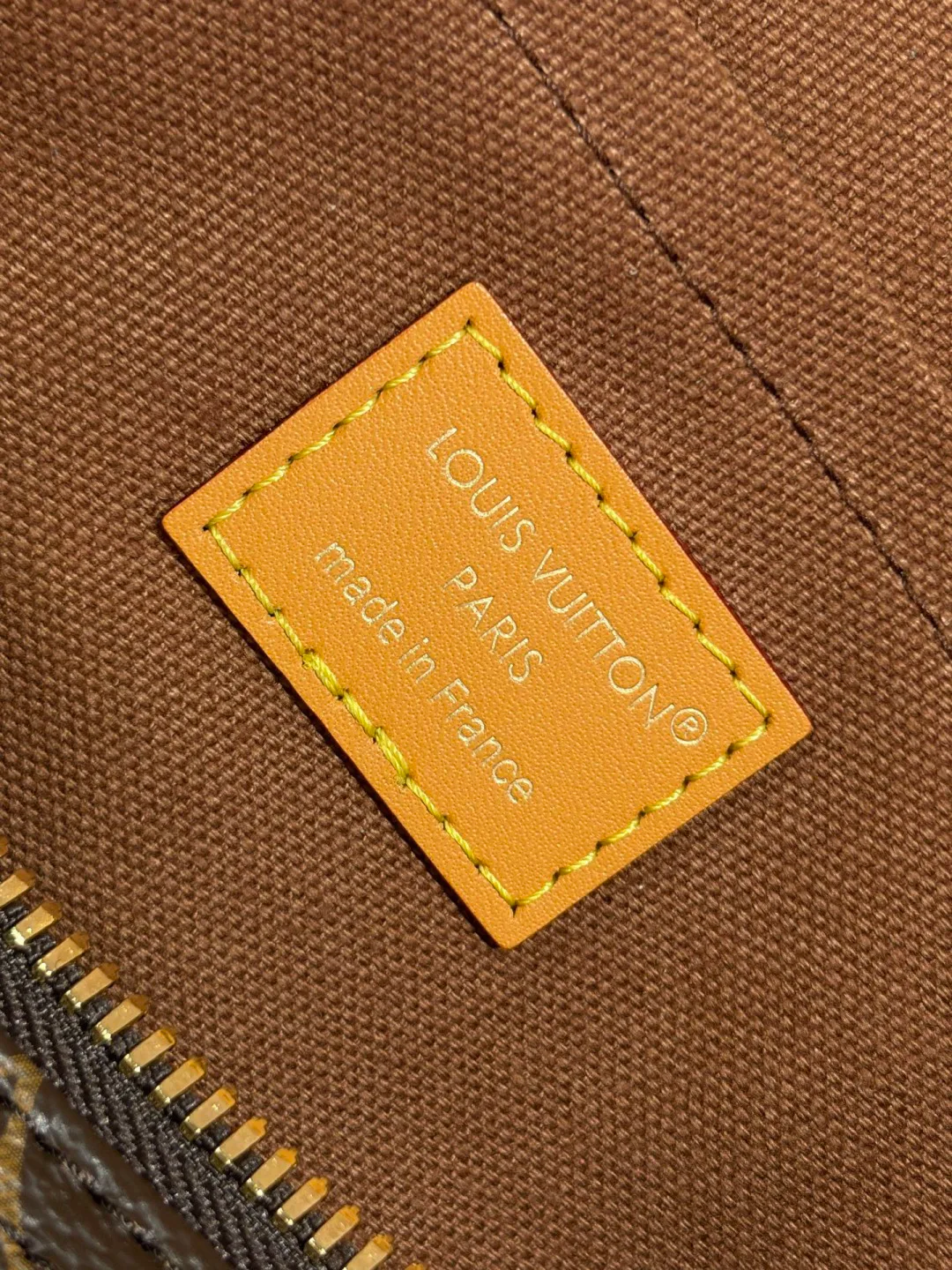 Классические Сумки Женские Louis Vuitton 18170493