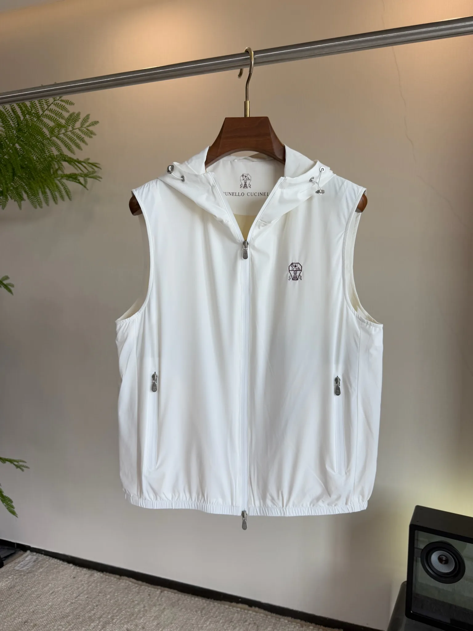 Жилеты Мужские Brunello Cucinelli 11697572