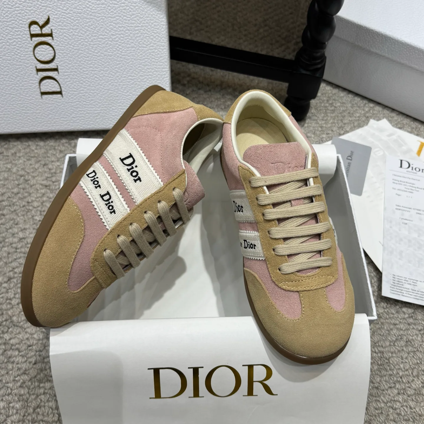 Кроссовки Женские Christian Dior 18092617