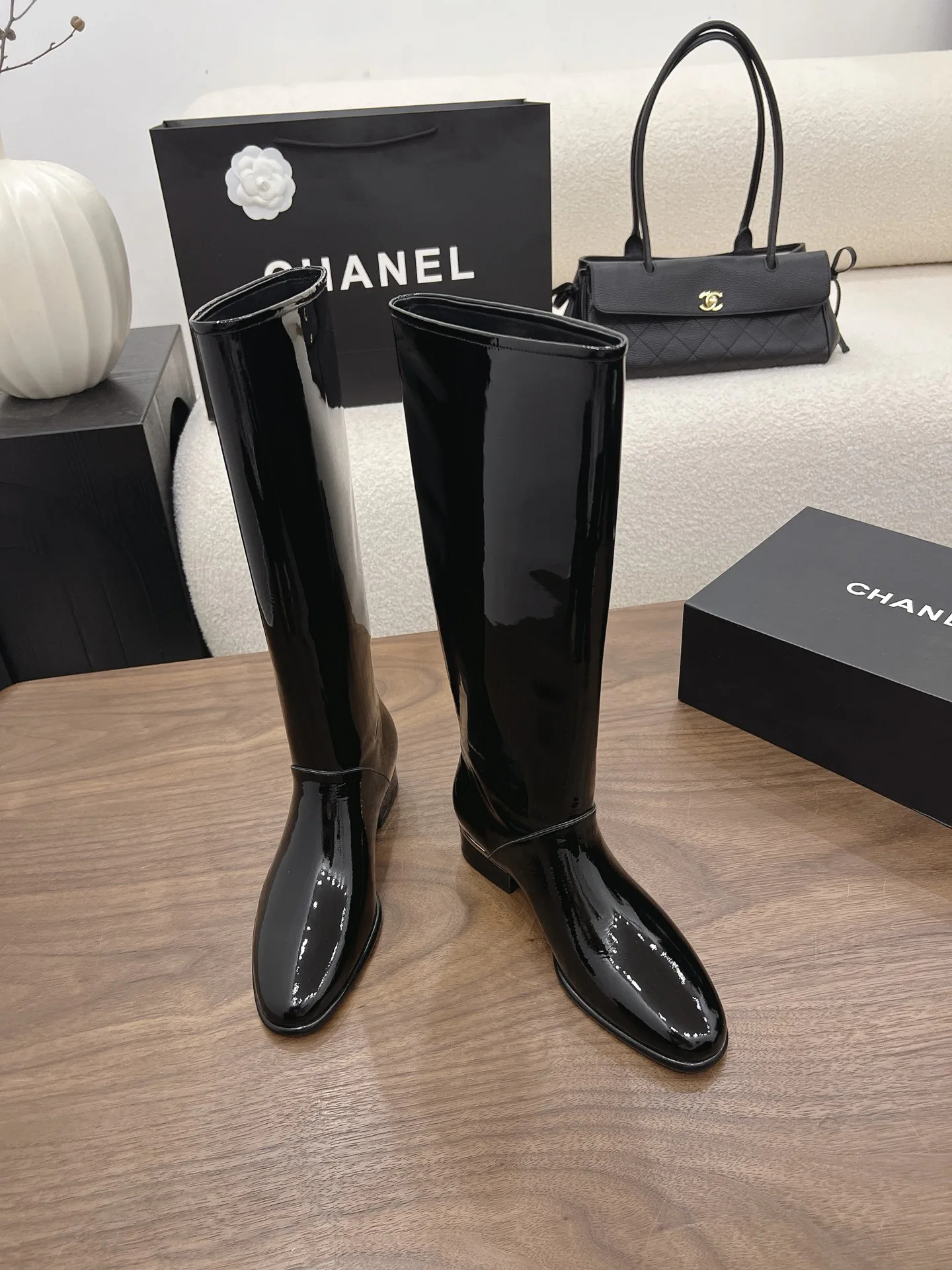 Сапоги Женские Chanel 17302930