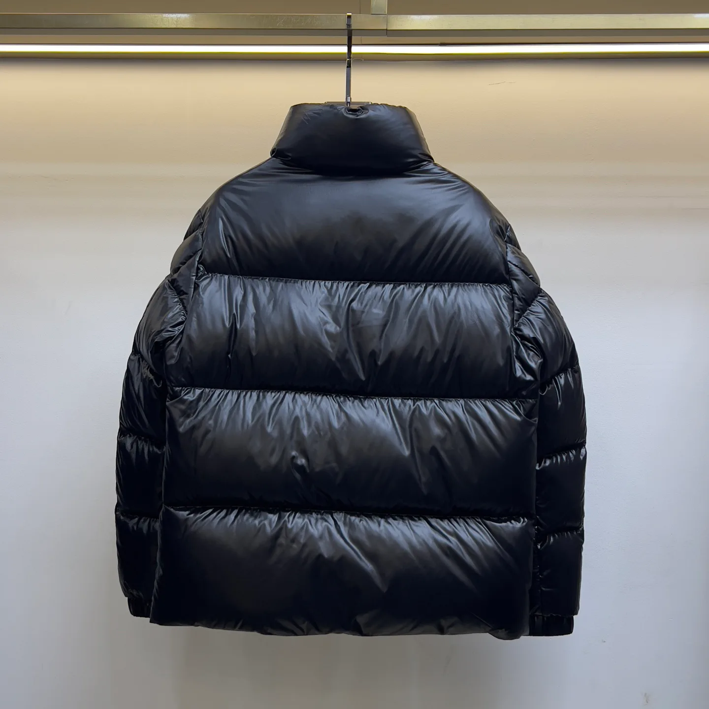 Куртки И Пуховики Женские Moncler 844165