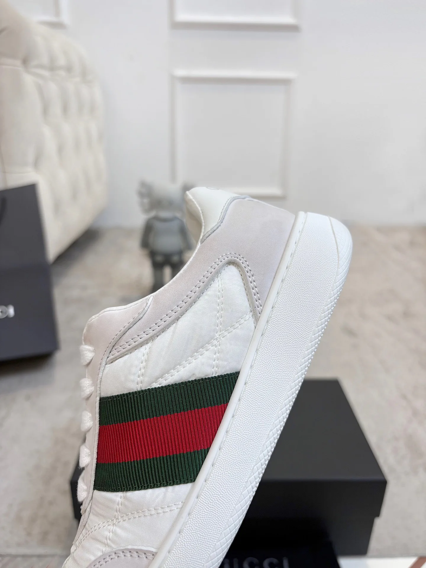Кроссовки Женские Gucci 17912729