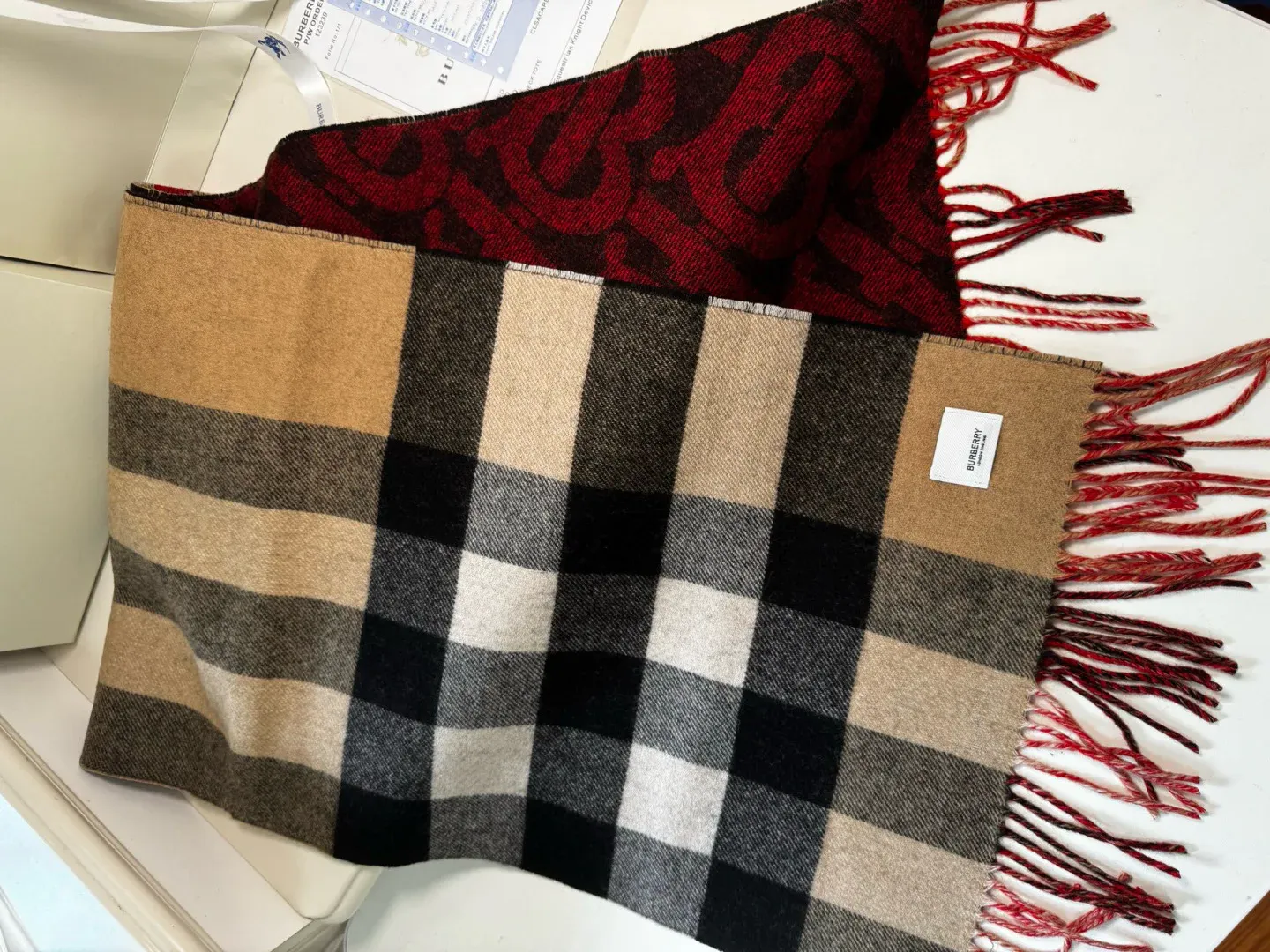 Шарфы Burberry 369653