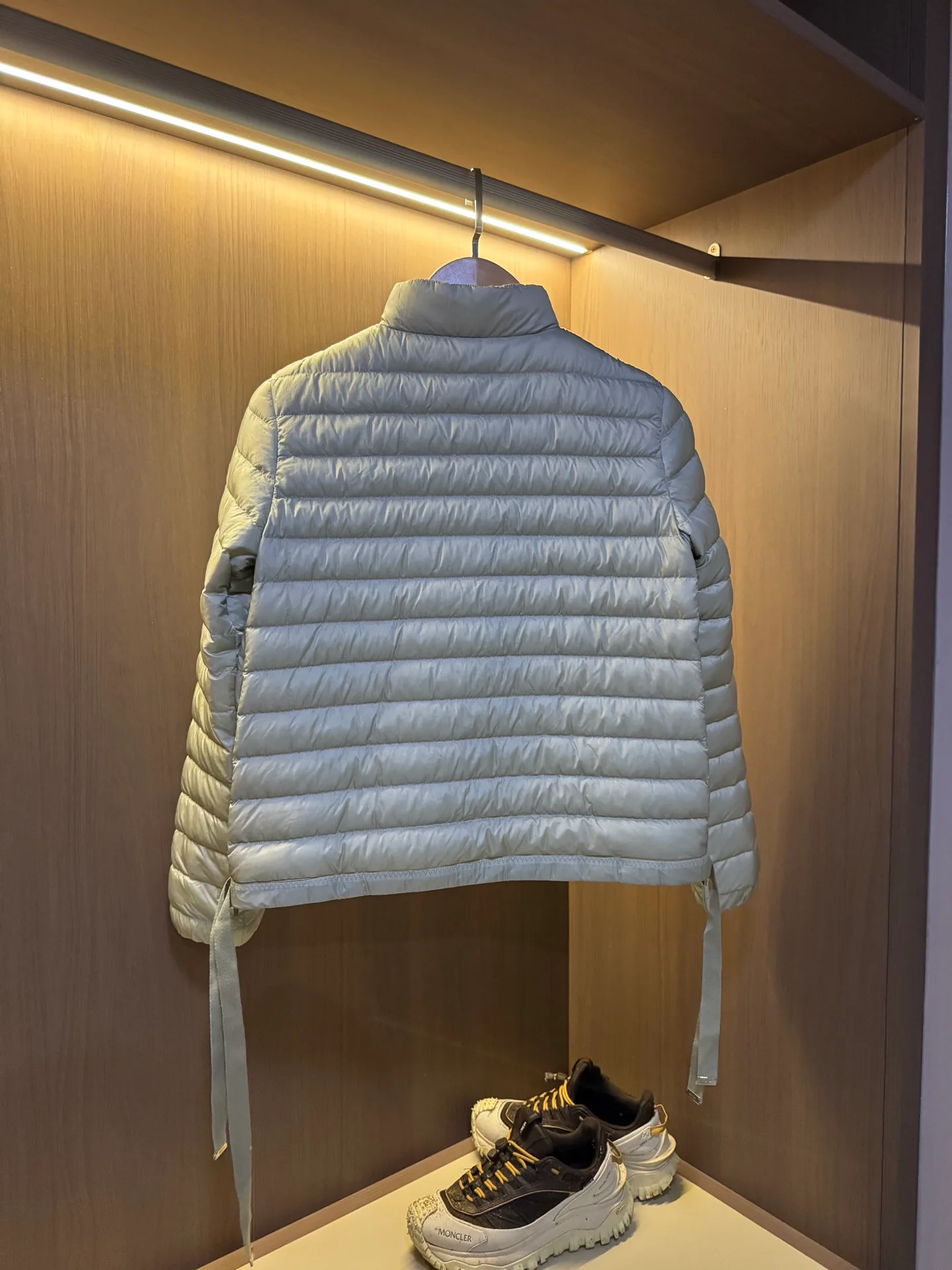Куртки И Пуховики Женские Moncler 18706607
