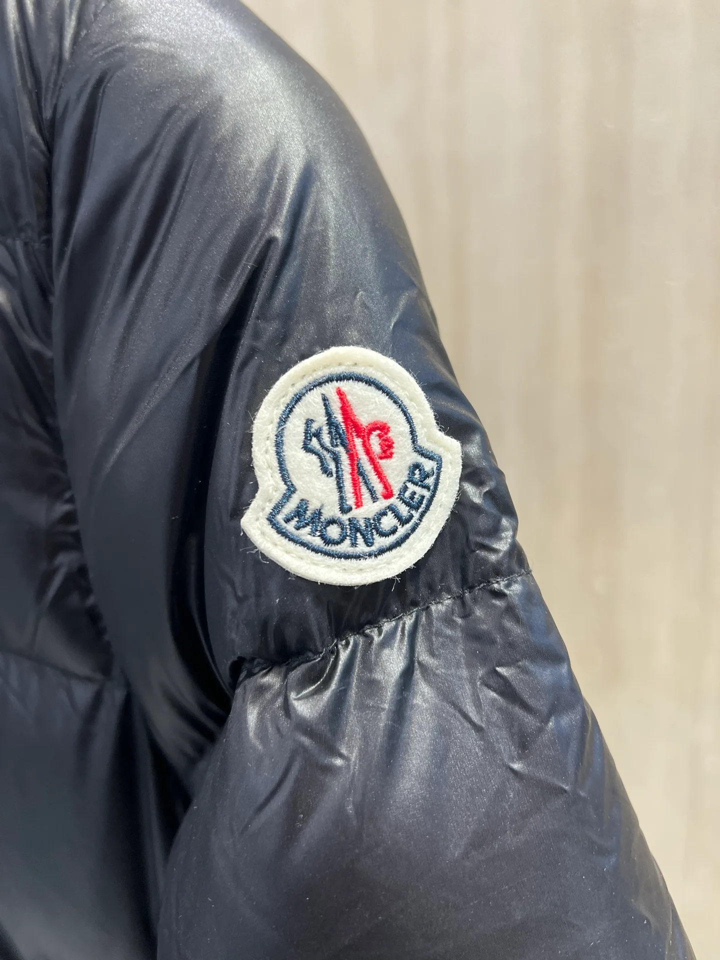 Куртки И Пуховики Мужские Moncler 18231604