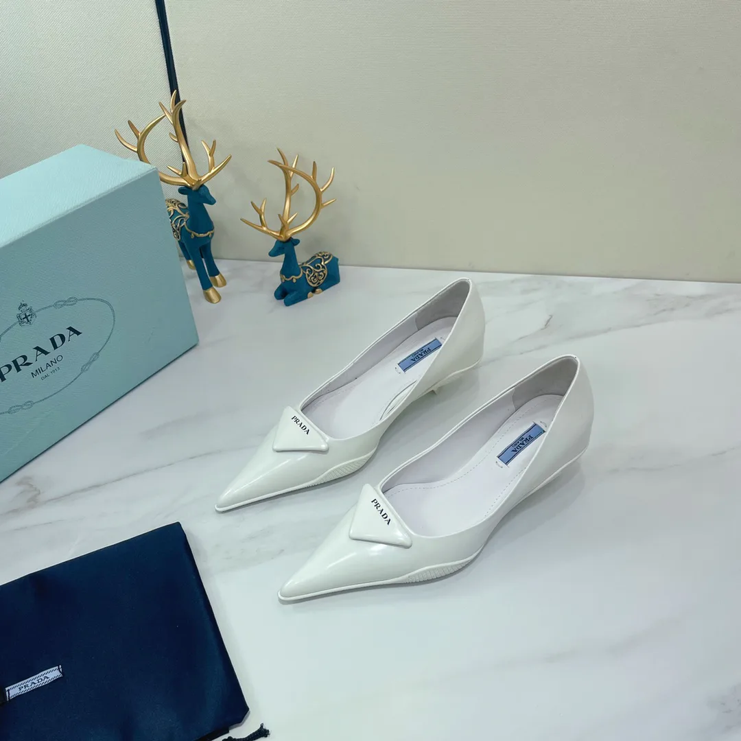 Туфли Женские Prada 10611349