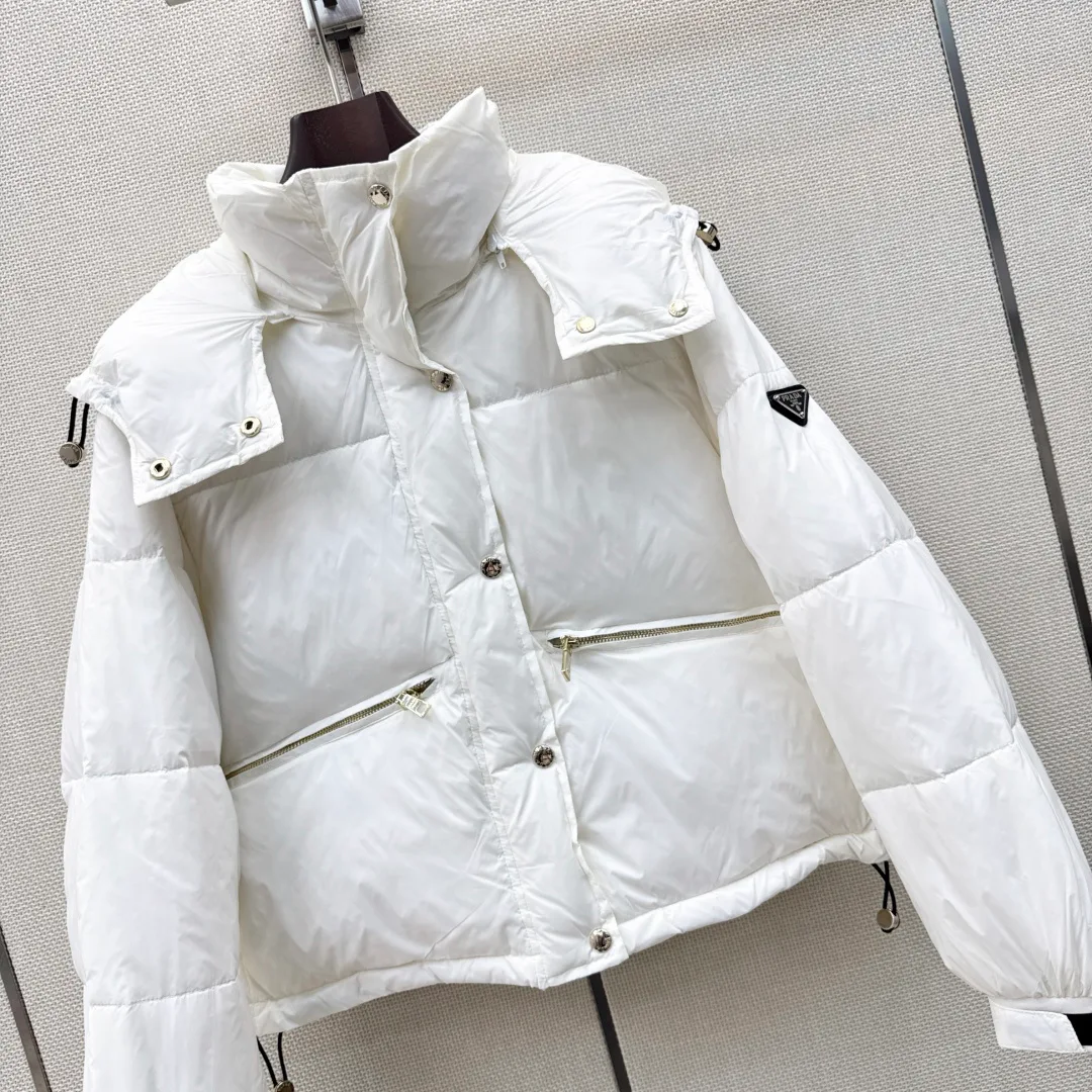 Куртки И Пуховики Женские Prada 18438365