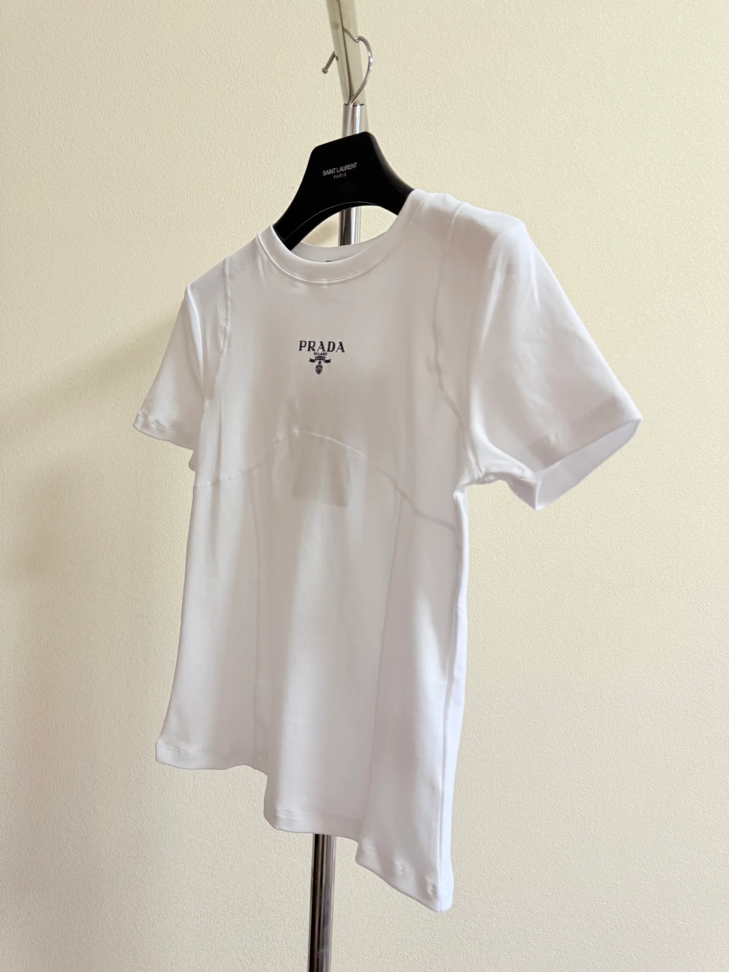 Футболки Женские Prada 28820