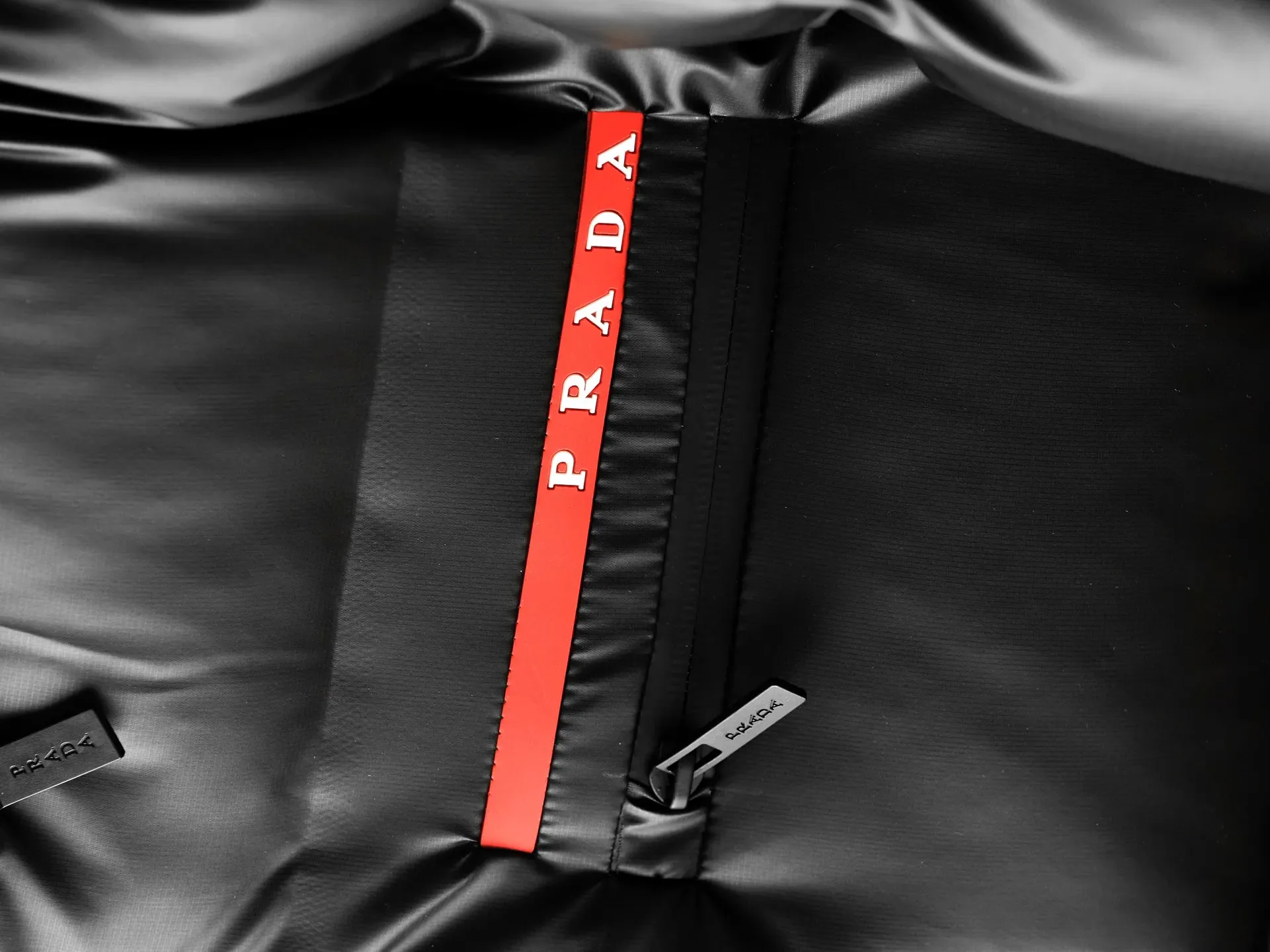 Куртки И Пуховики Женские Prada 2512385